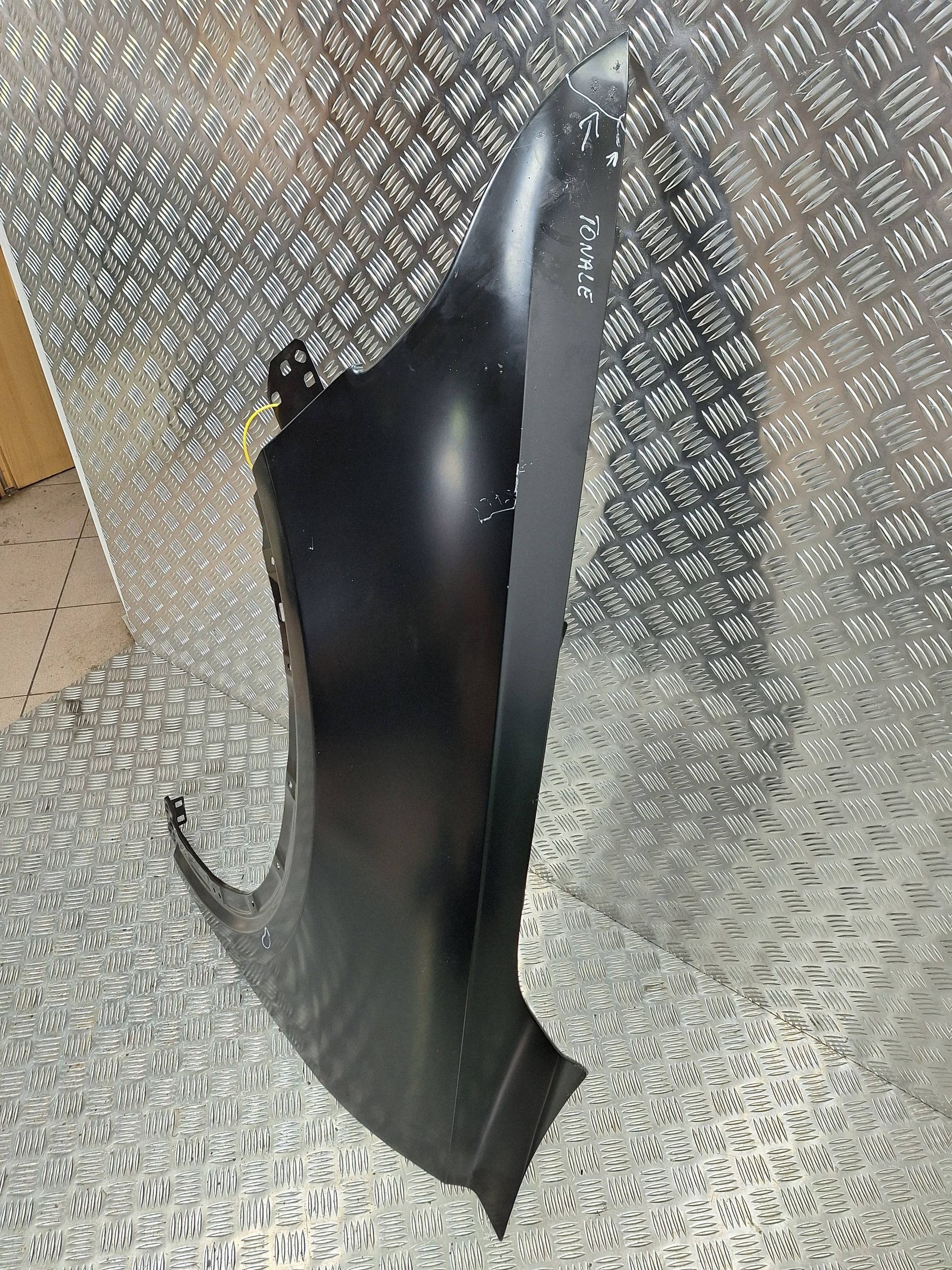 blatník levý předek ALFA ROMEO TONALE 23- OEM MOPAR 50570894