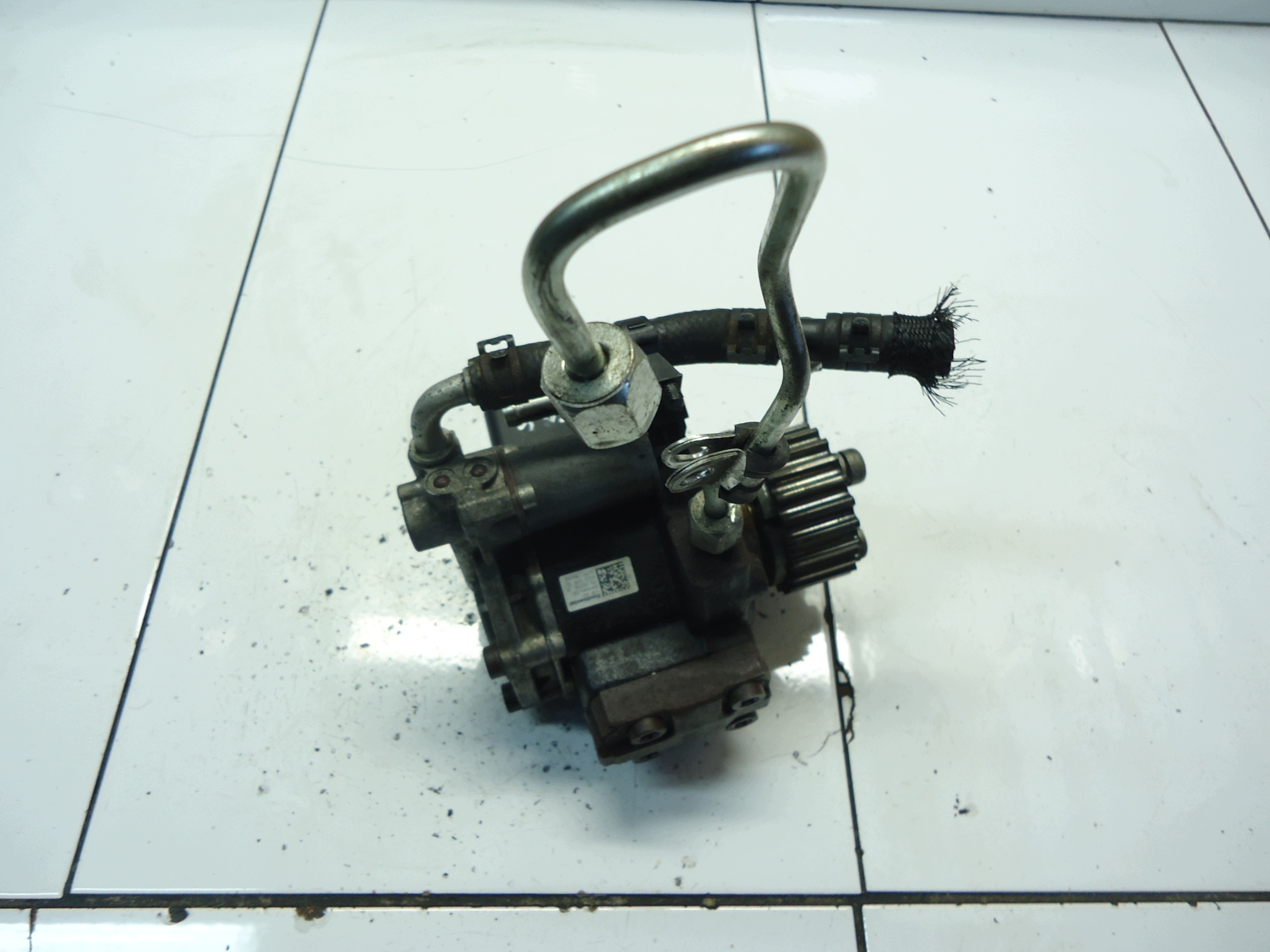 VW SKODA SEAT 1.6TDI CAY einspritzpumpe 03L130755E