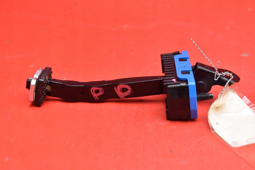 limiter door right front KIA SPORTAGE 5 V 21-25