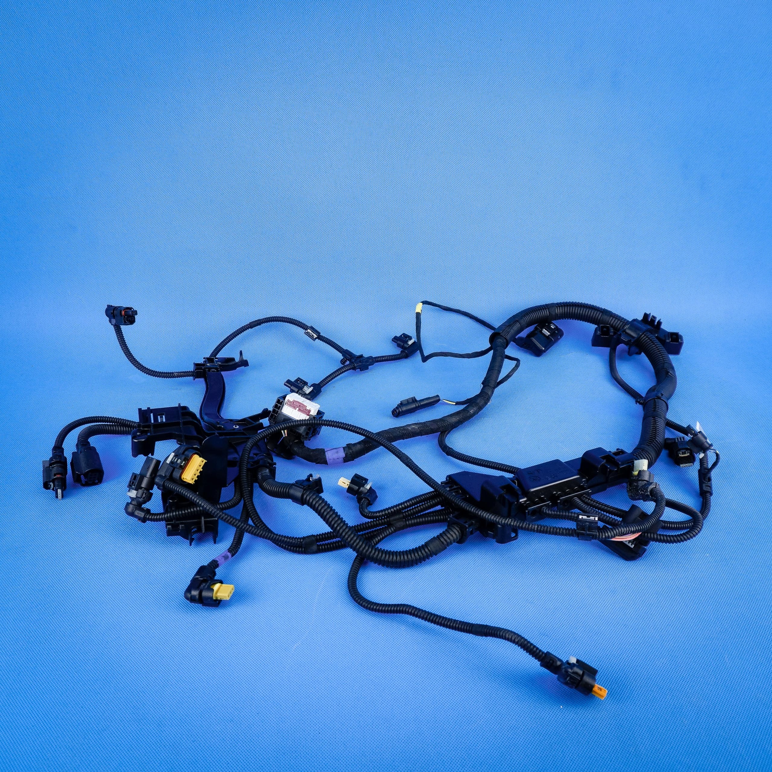 bundle electrical of the engine BMW 5 G30 B48B20B 12515A01D19 5A01D19 59km