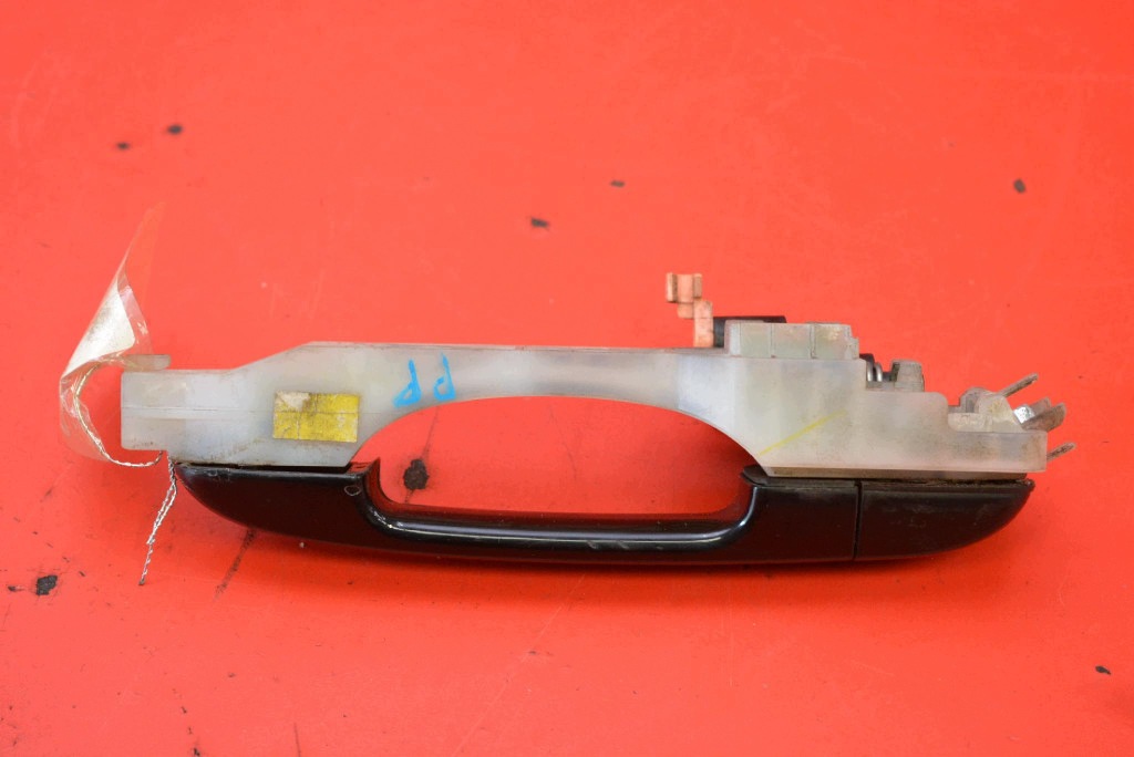 handle right front front black HYUNDAI I20 1 and PB 08-12