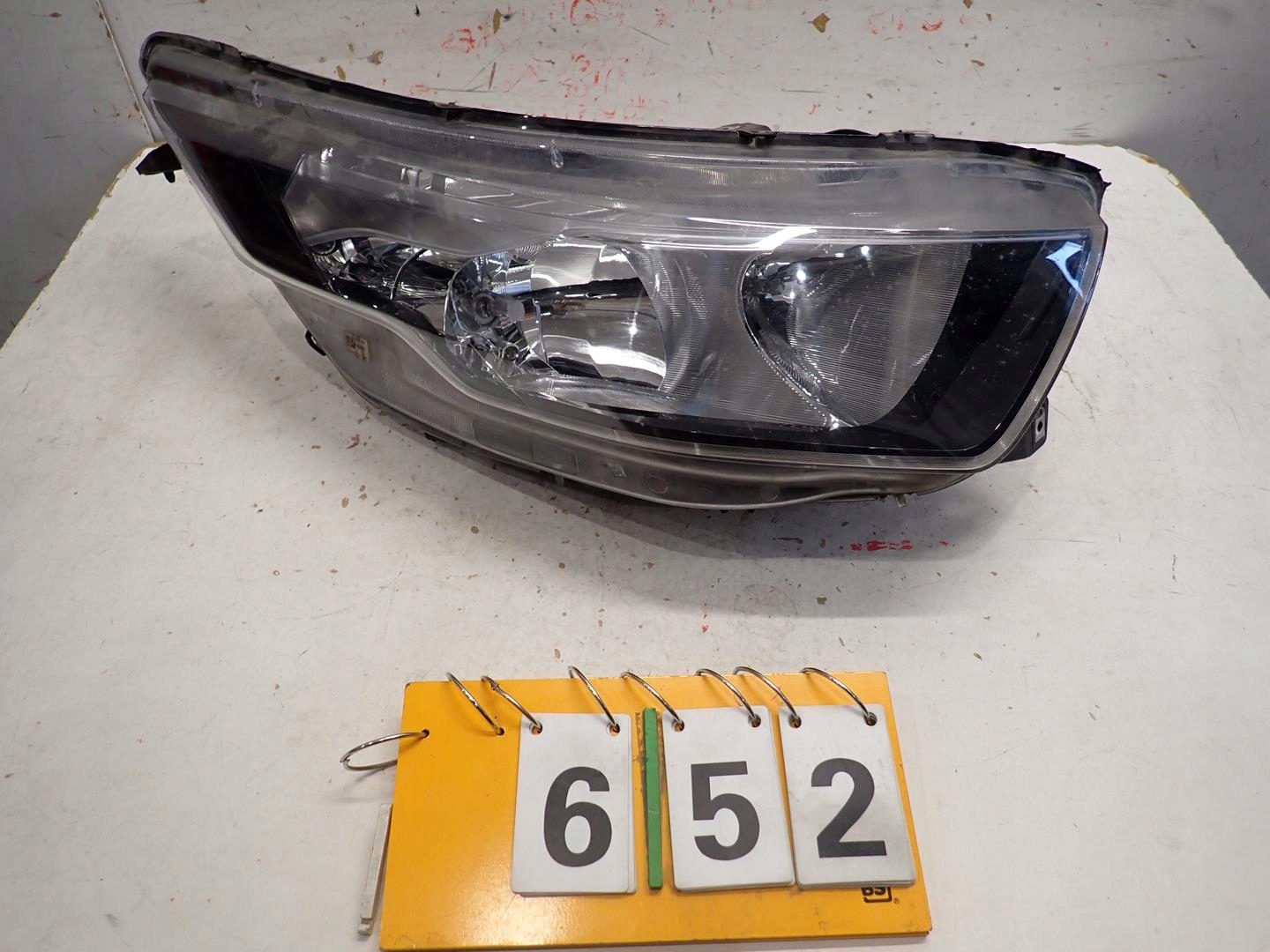 light front front right IVECO DAILY 2014- 5802476873