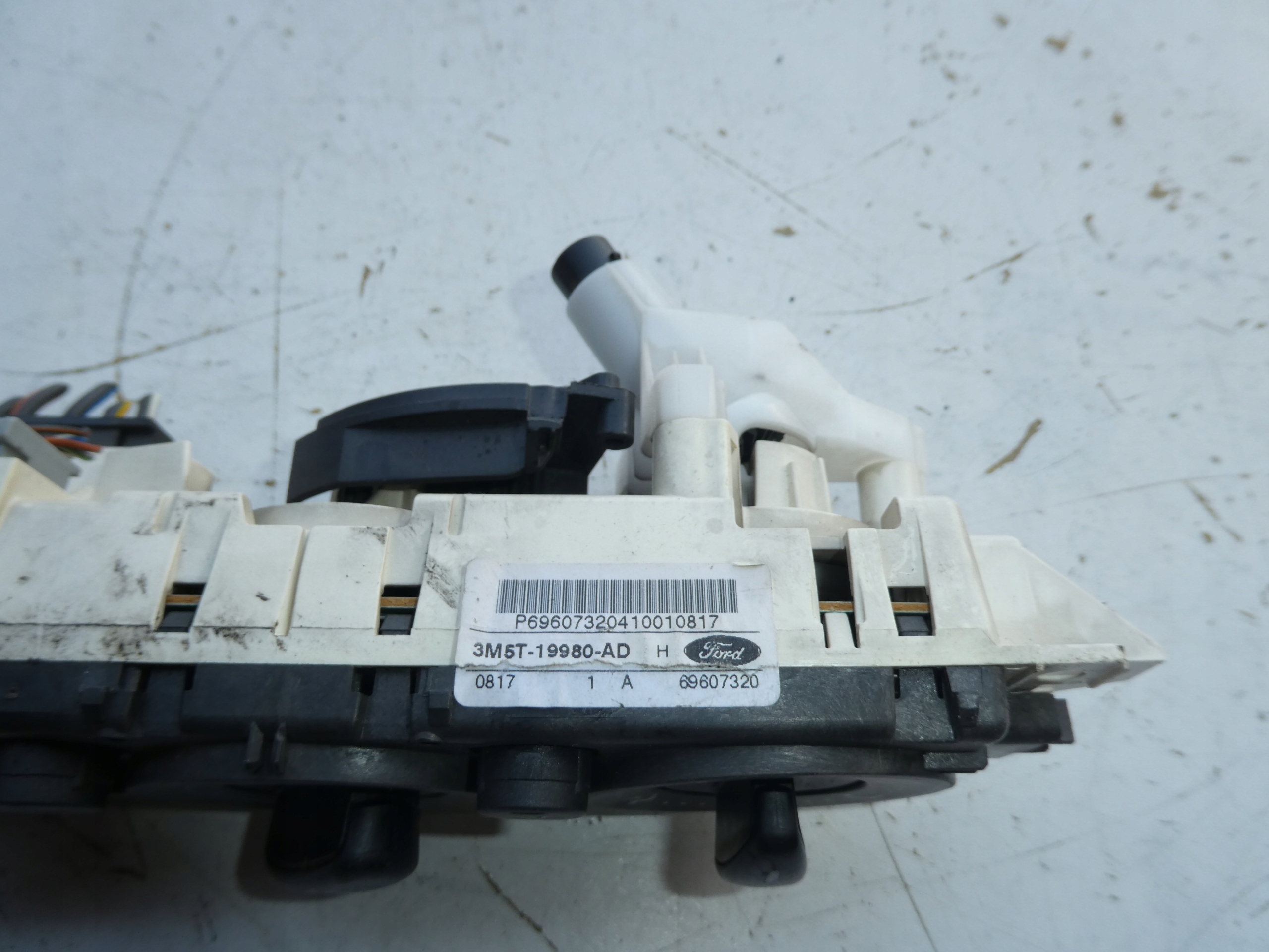 UNITE COMMANDE CLIMA FORD FOCUS MK-II 3M5T-19980-AD