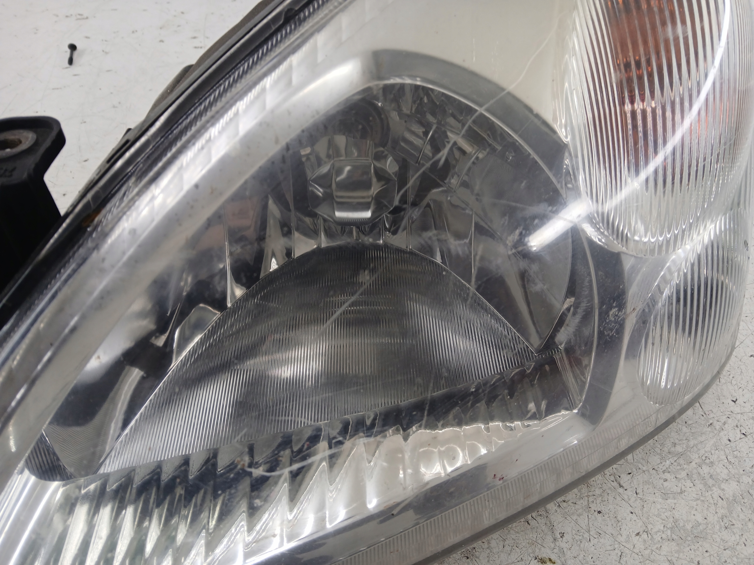 SUZUKI LIANA and light left front
