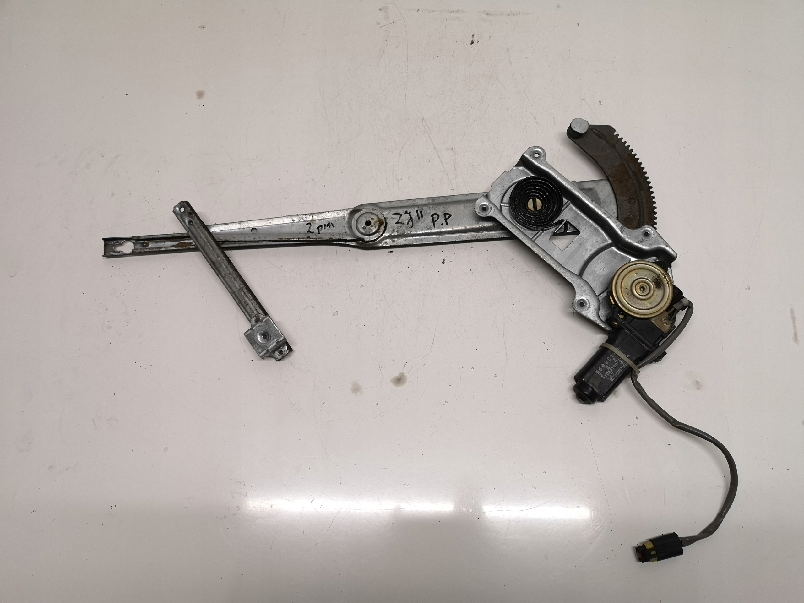 GRAND CHEROKEE ZJ 92- MECHANIZM SZYBY PRAWY PRZÓD