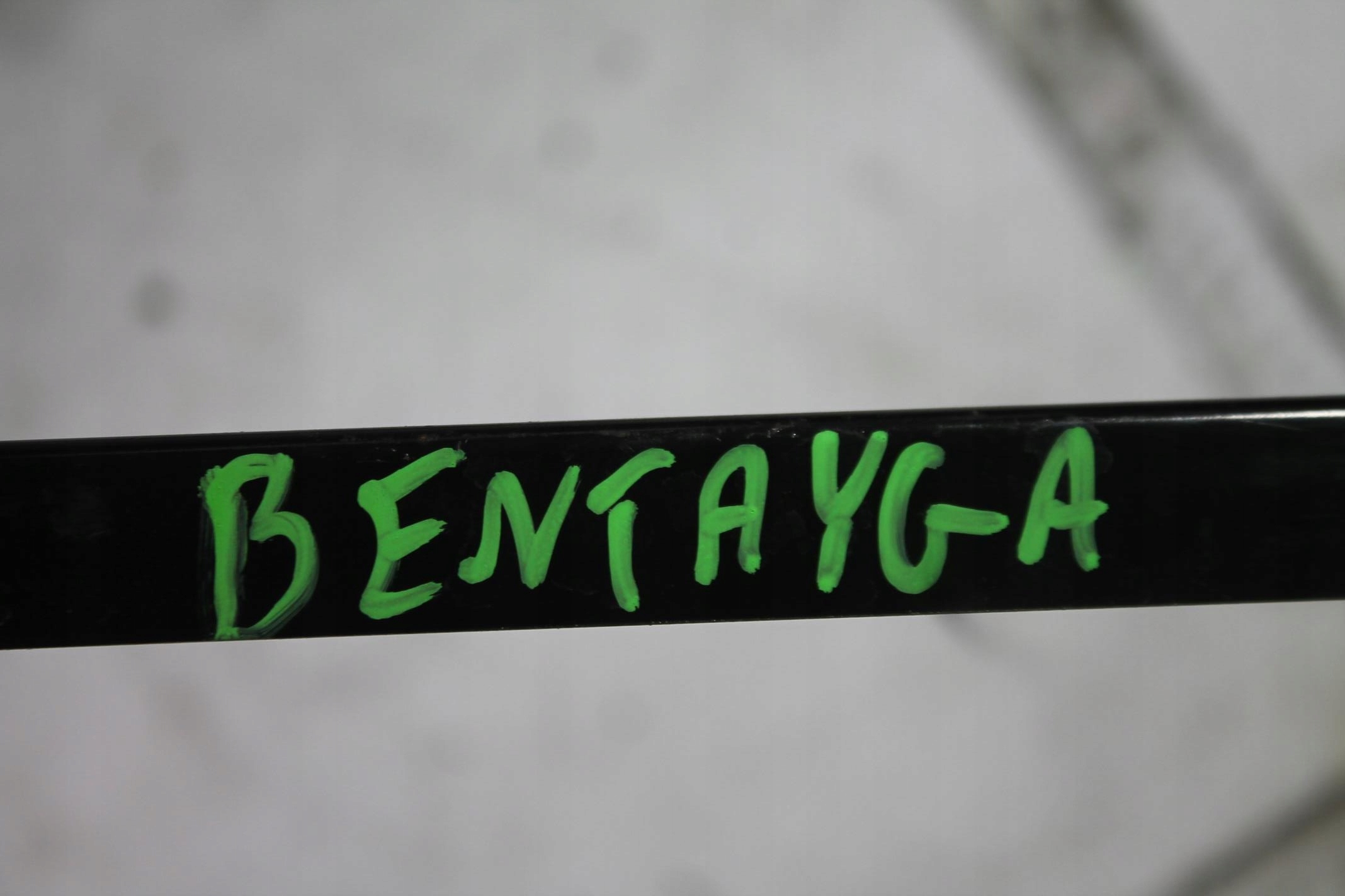 Support Siège 4M0881677A BENTLEY BENTAYGA 15