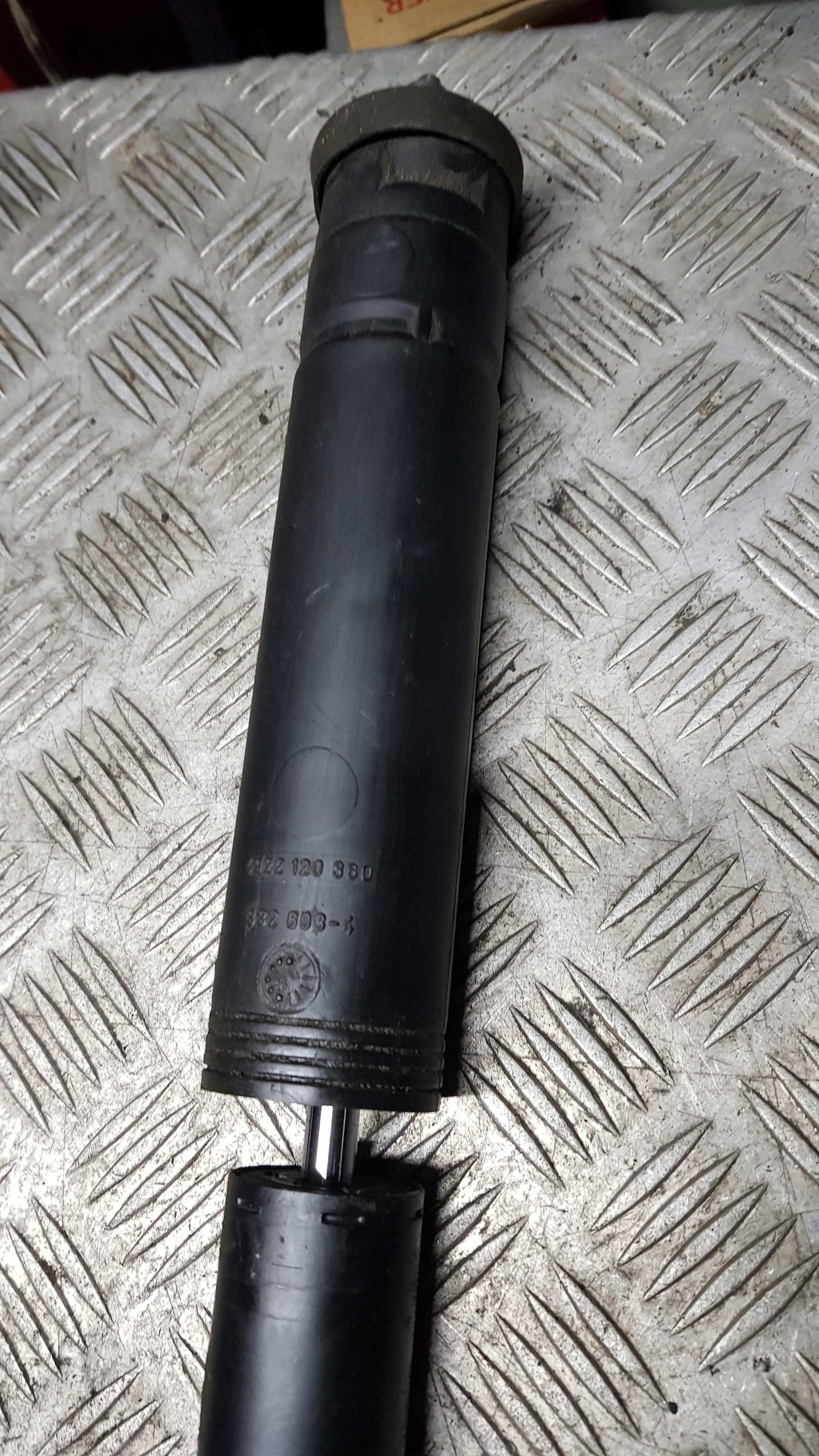 MERCEDES W203 COUPE shock absorber rear part left right H11