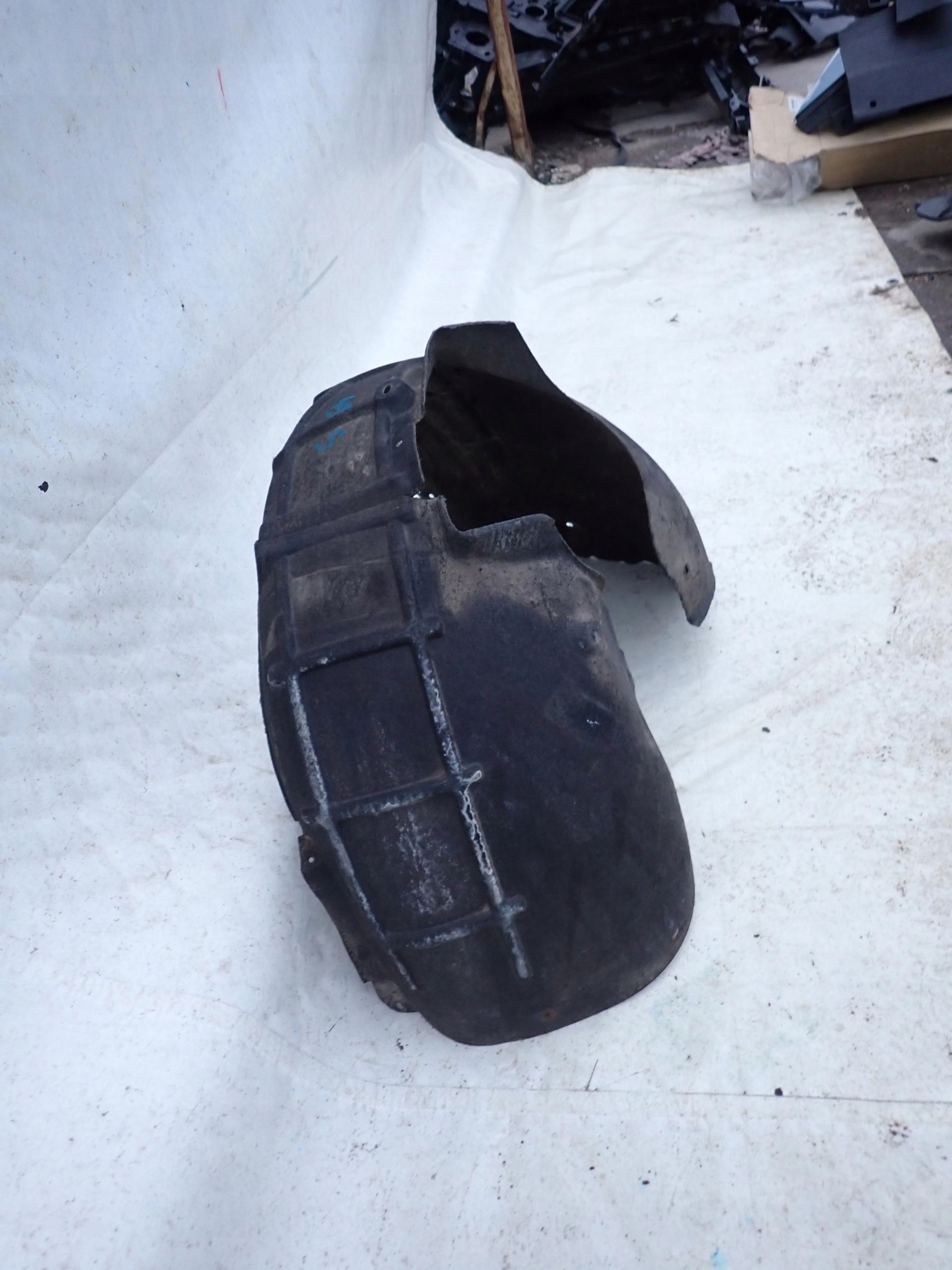 SKODA OCTAVIA II 04- mudguard right front front