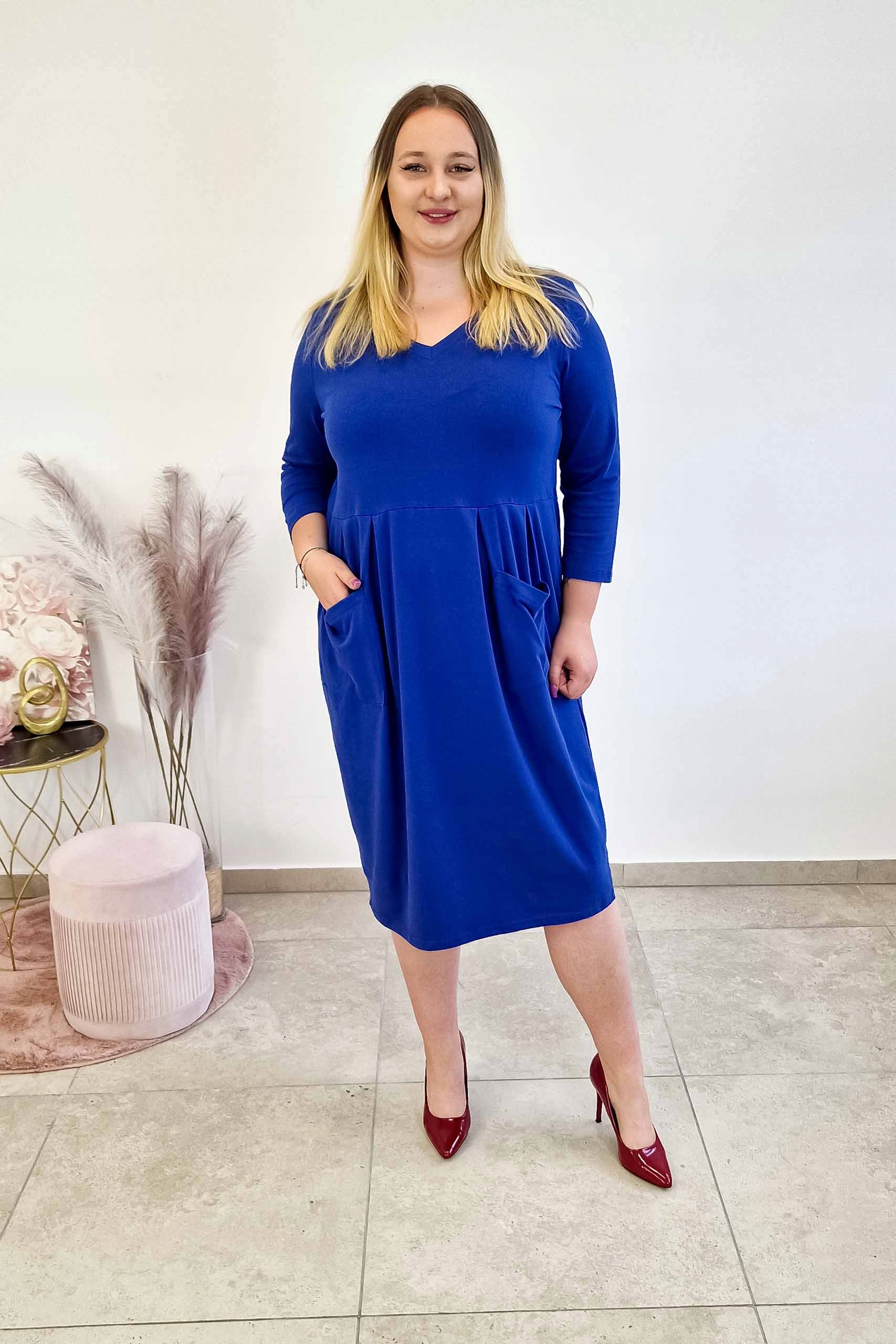 Chrpově modré midi Šaty se 3 kapsami