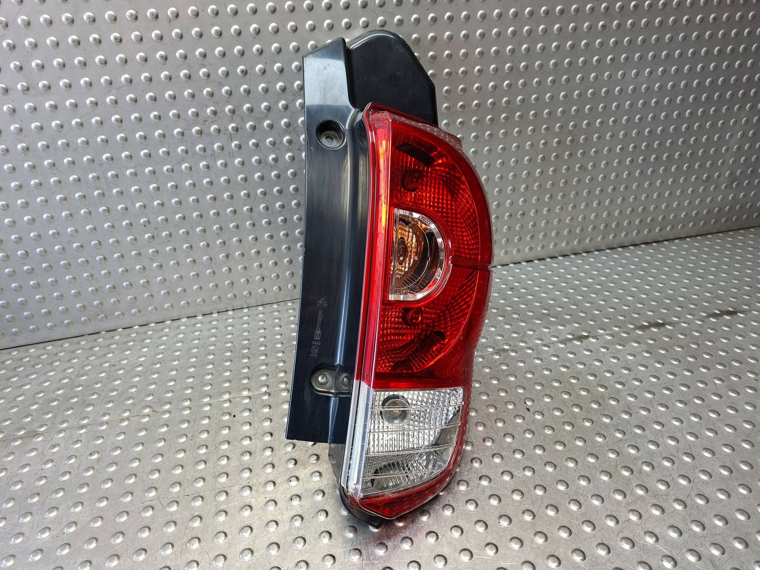 light rear part right MITSUBISHI COLT Z30 HB 5D LIFT 08- EU