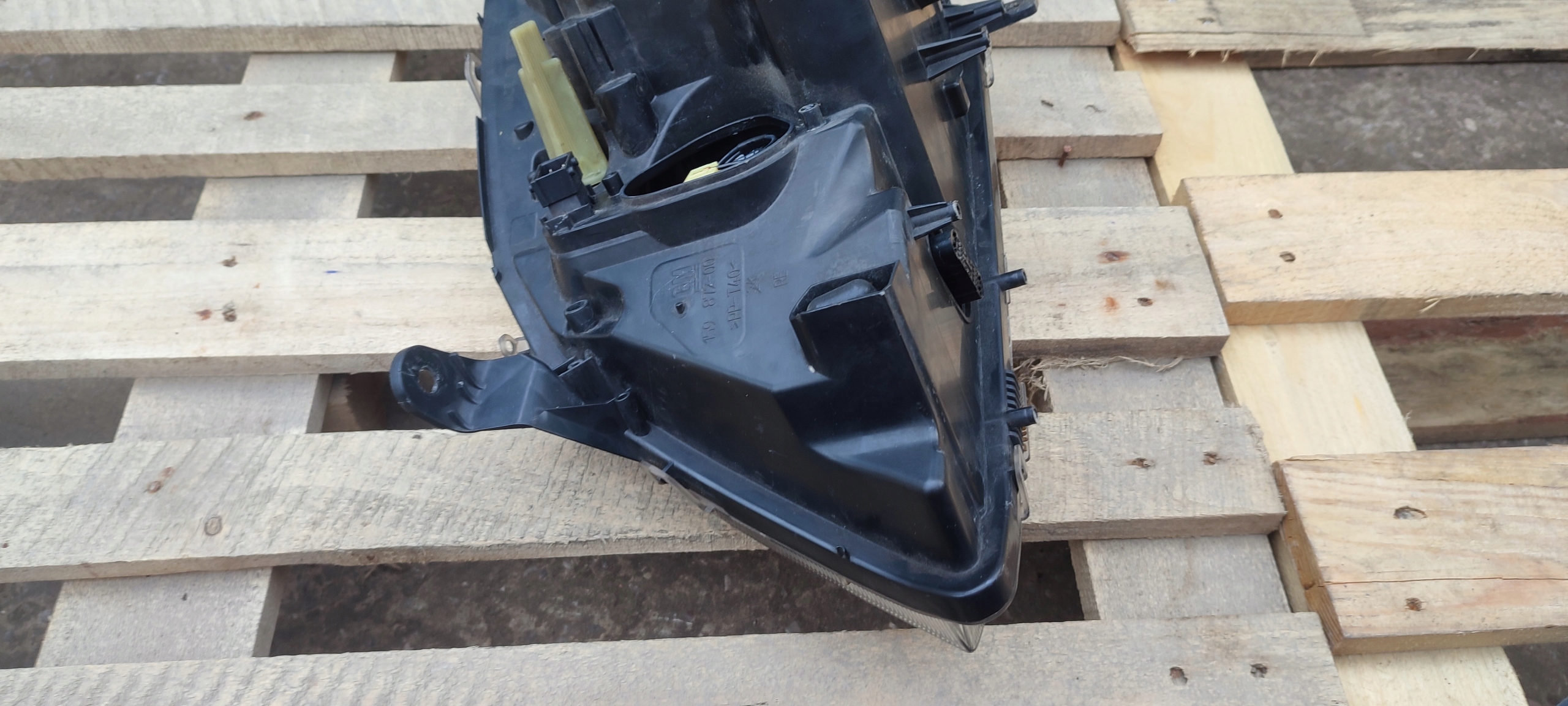 light front right XENON positioning EUROPA OPEL VECTRA C 159872-00