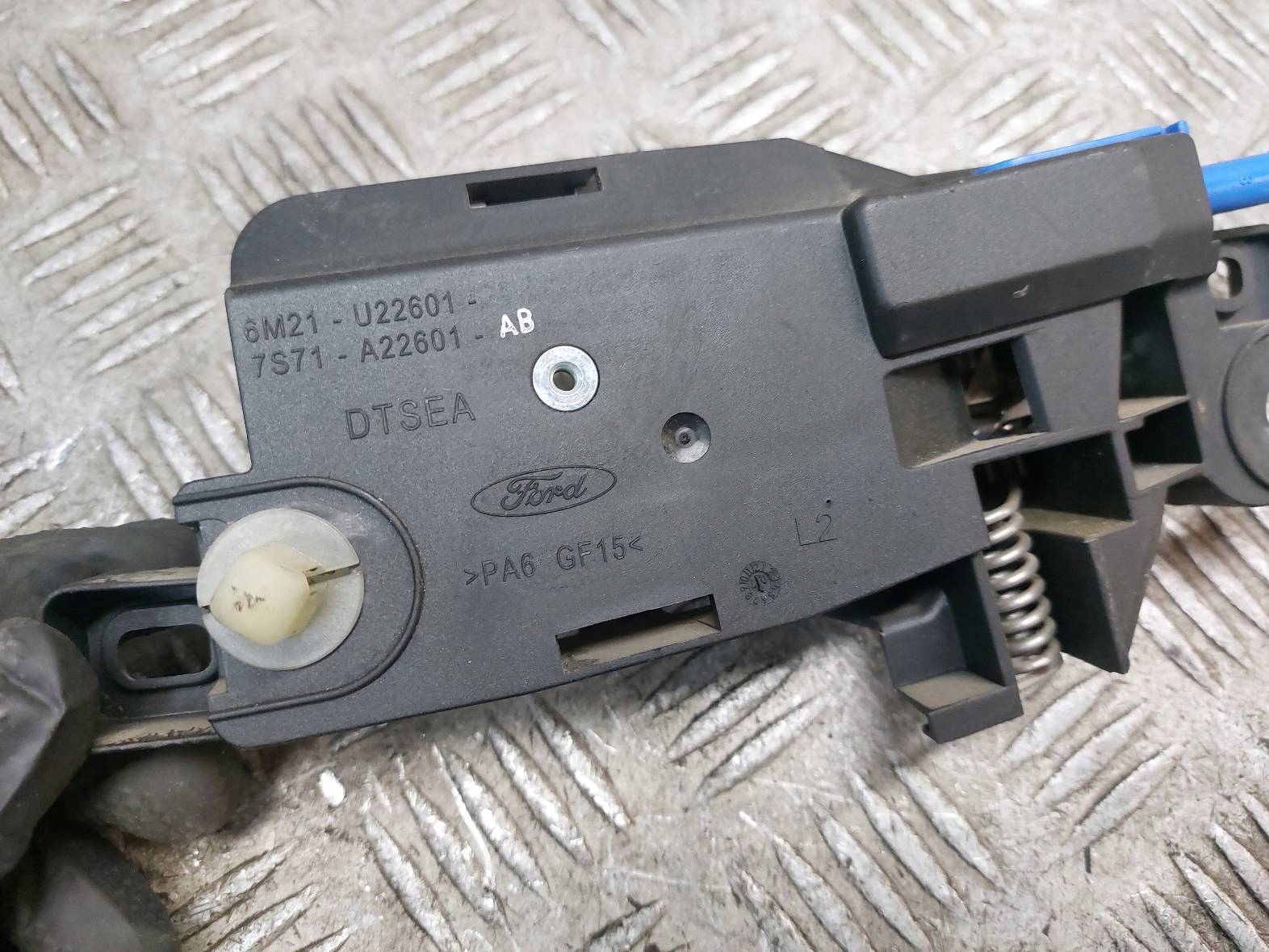 lock door left front + handle exterior FORD MONDEO MK4 6M2A-R21813-EB
