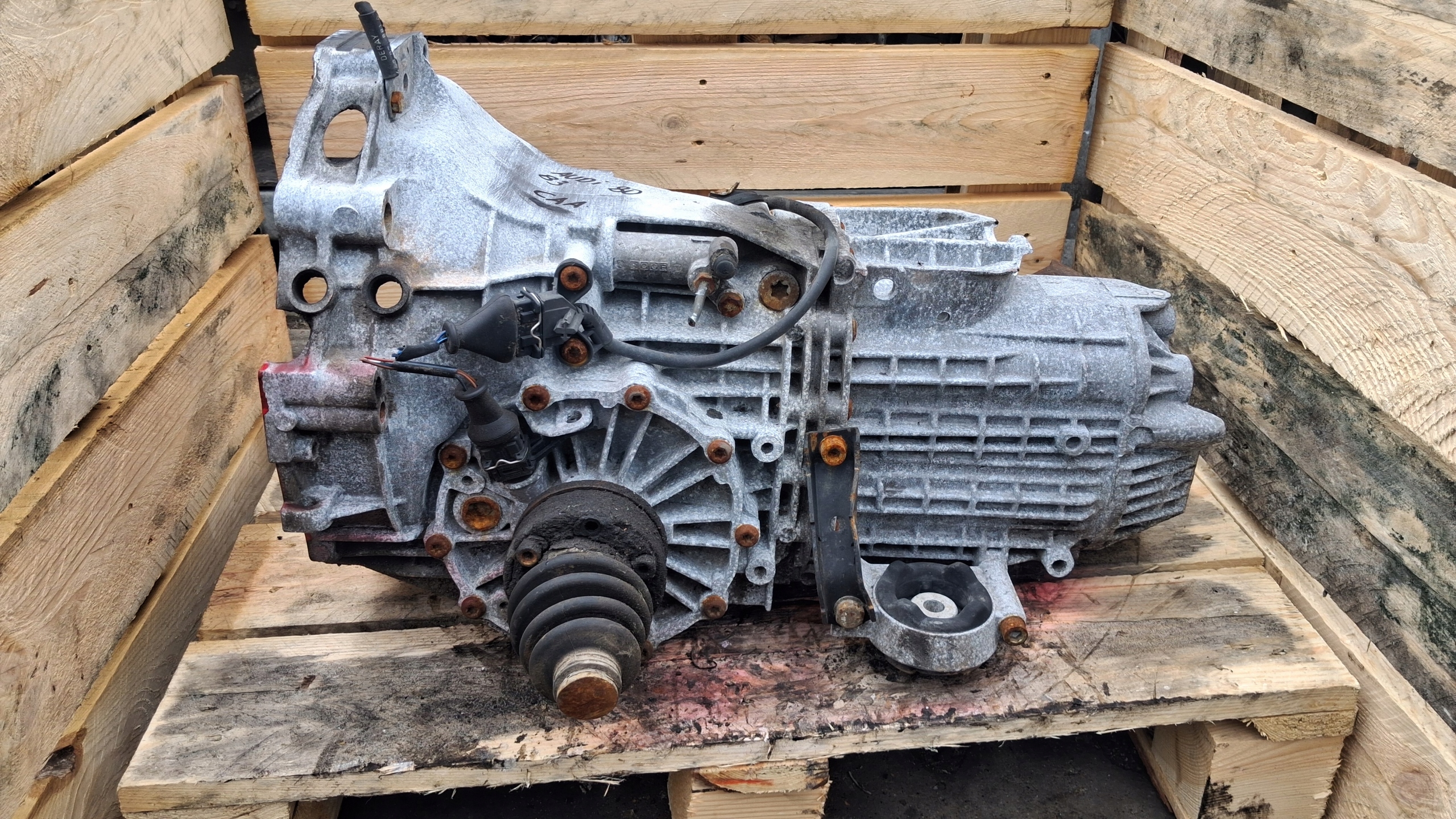 CAMBIO manuale AUDI 80 B3 B4 1.6 2.0 8V KOD CAA GDANSK