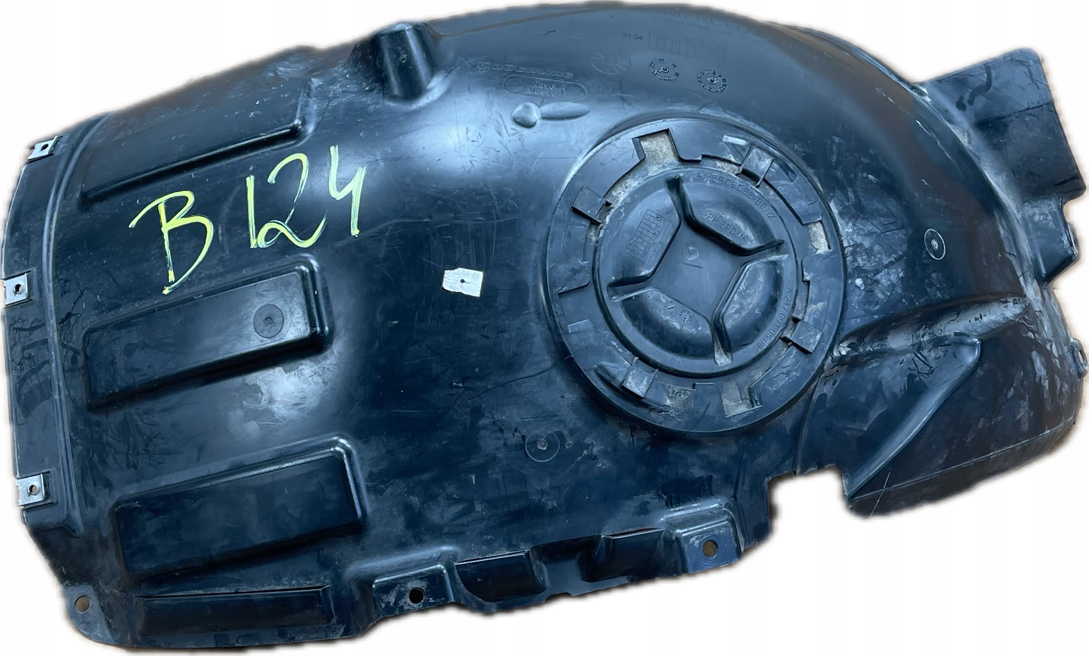 B124 MERCEDES A-KLASA W177 mudguard left front front A1776900104