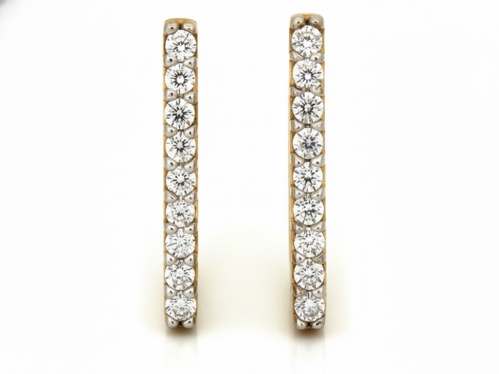 Anglické náušnice zlaté moderní 585 s bílými zirkony