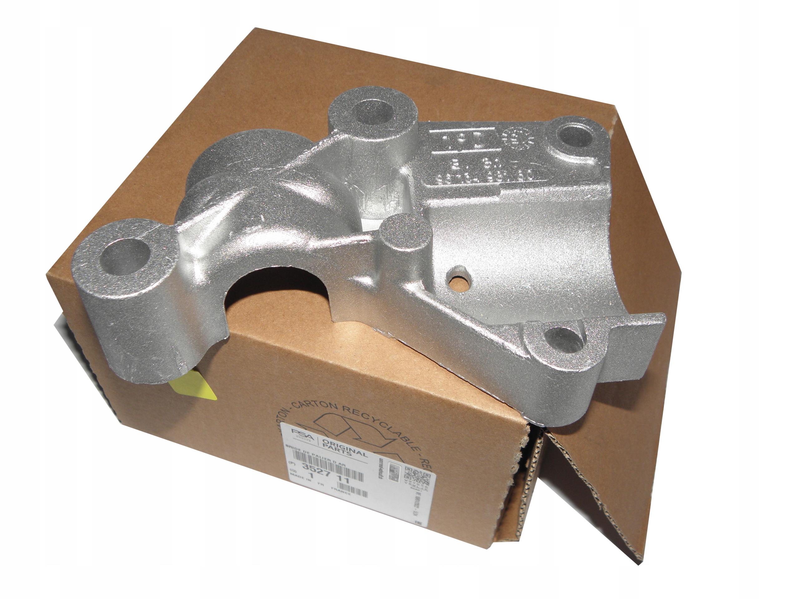 352711 - КРОНШТЕЙН СТАБІЛІЗАТОРА PEUGEOT 607 ПРАВИЙ 9613498180