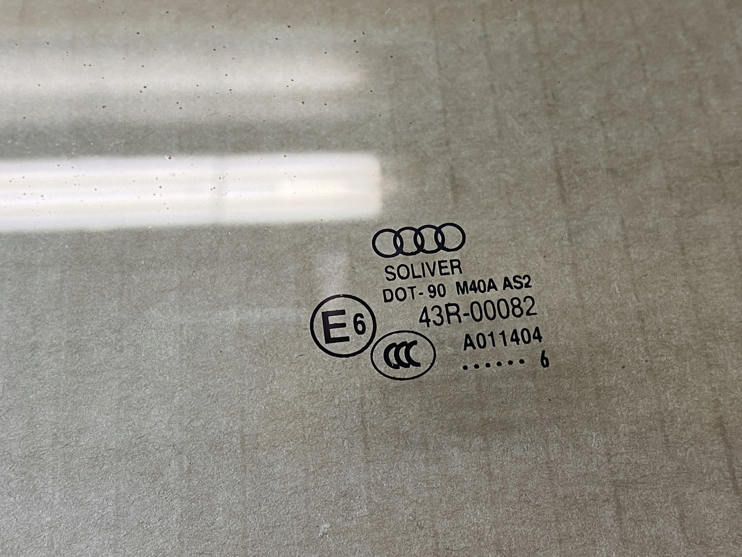 AUDI Q3 8U window left front 2016R