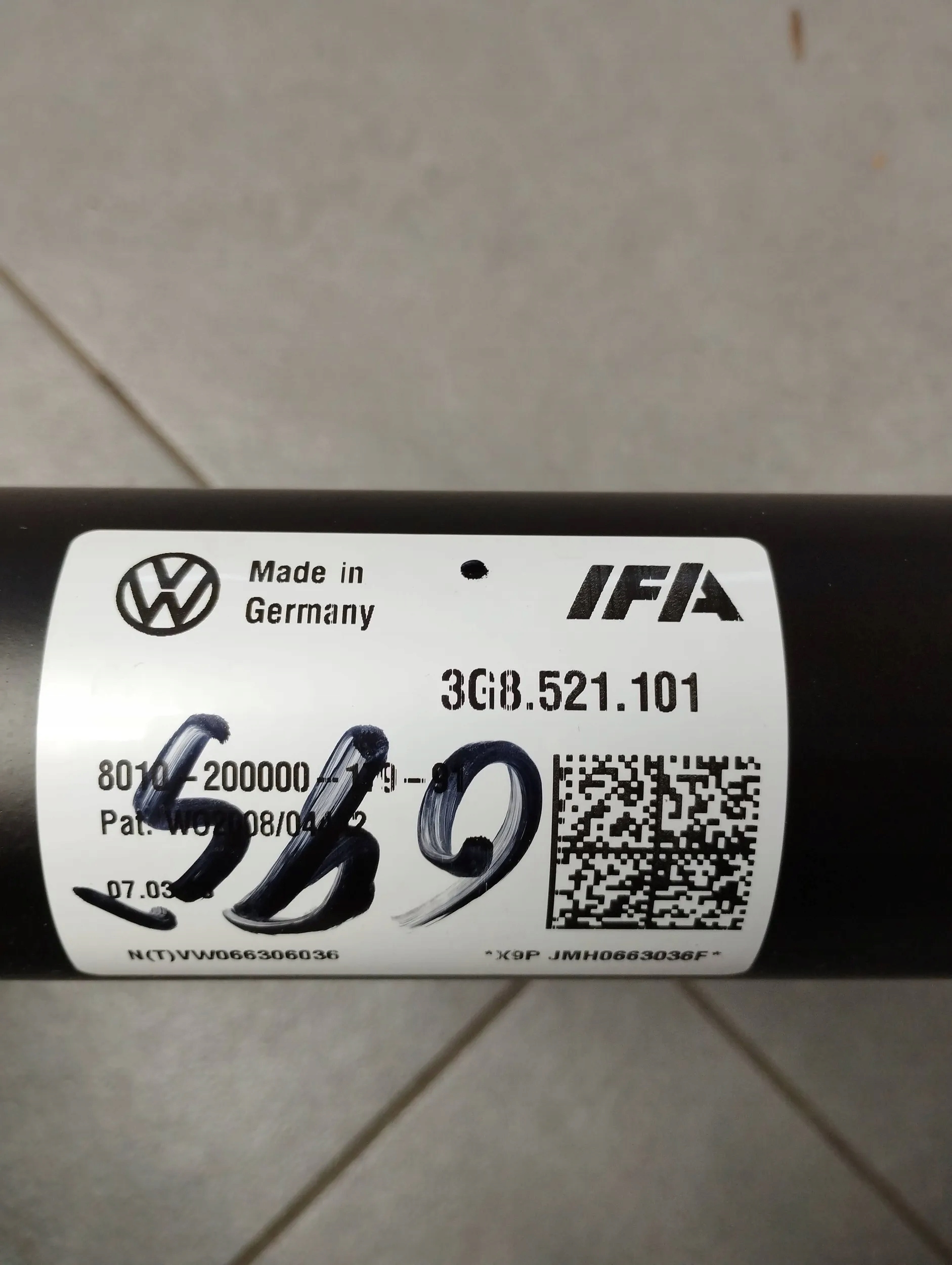 VW Arteon R SHOOTING BRAKE cardan 3G8521101