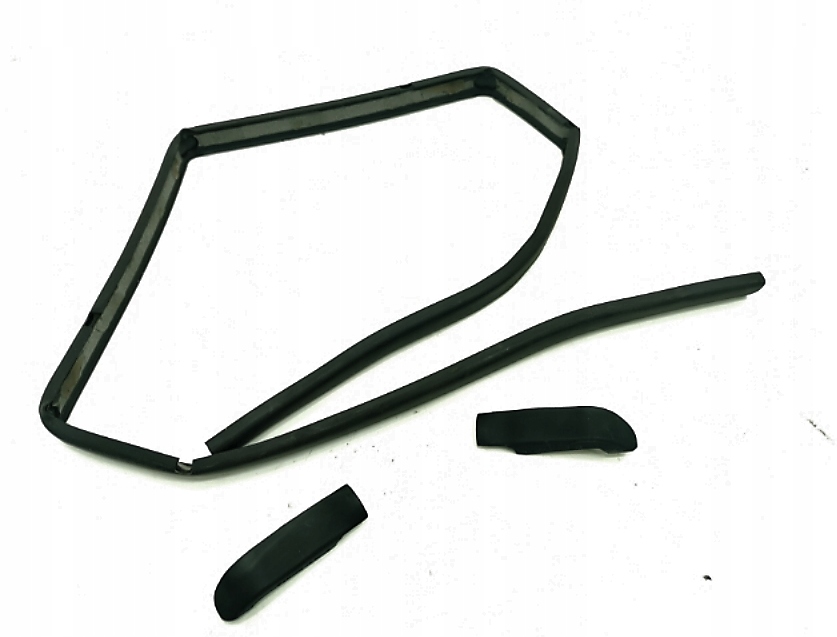 A2307500298 - Mercedes SL R230 прокладка крышки багажного отсека