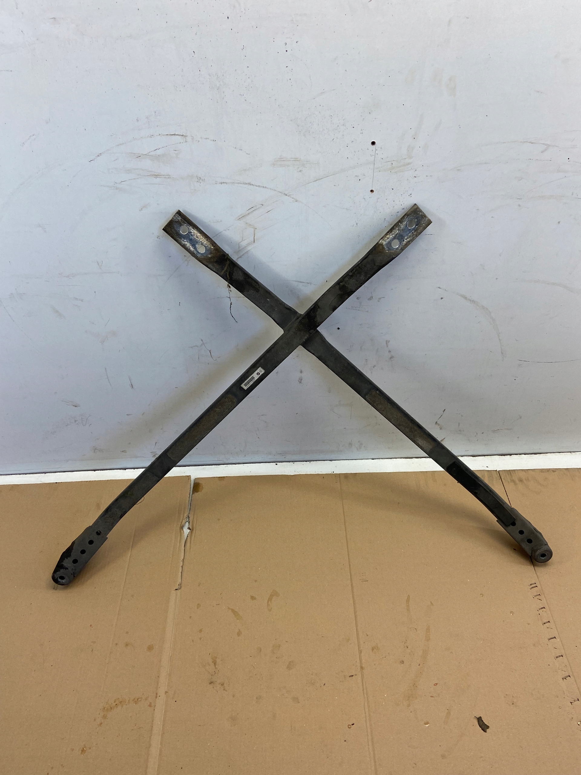 M5 F90 задня стійка задня 806489302