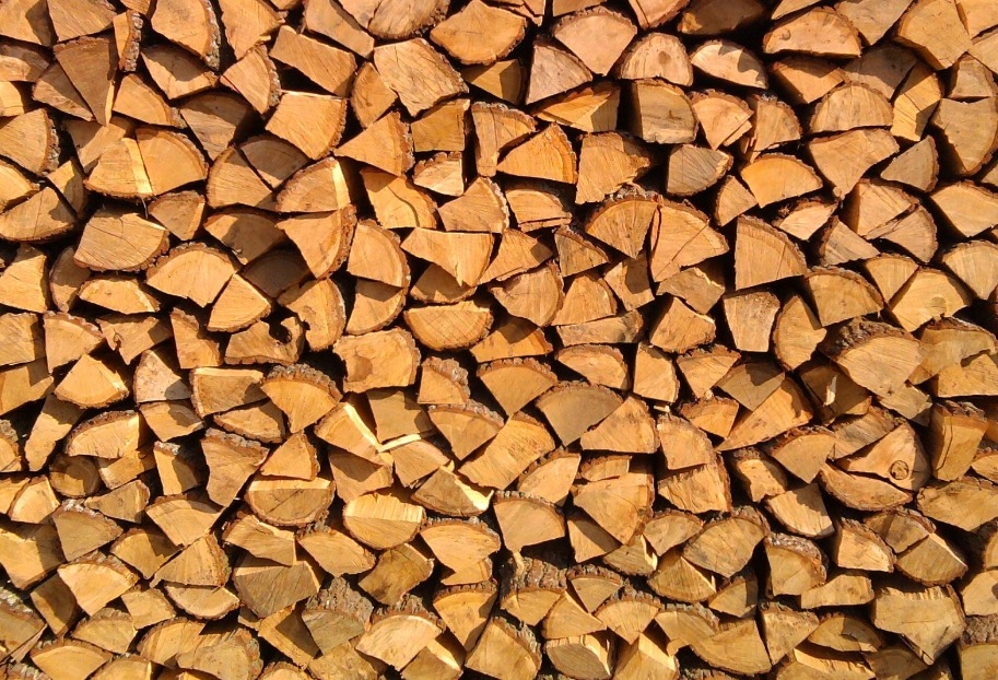 Drewno do kominka do pieca na opał DĄB 20 kg Rodzaj opału drewno