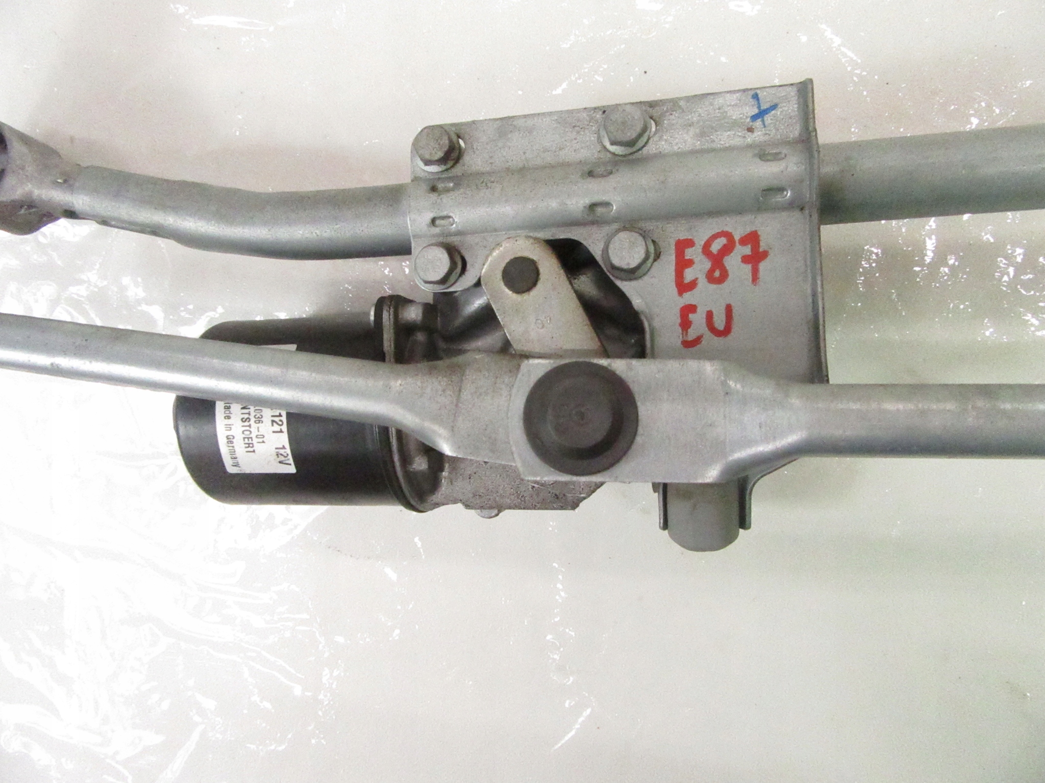 Wischergestänge Motor BMW 1 e81 e82 e87 e88 EUROPA