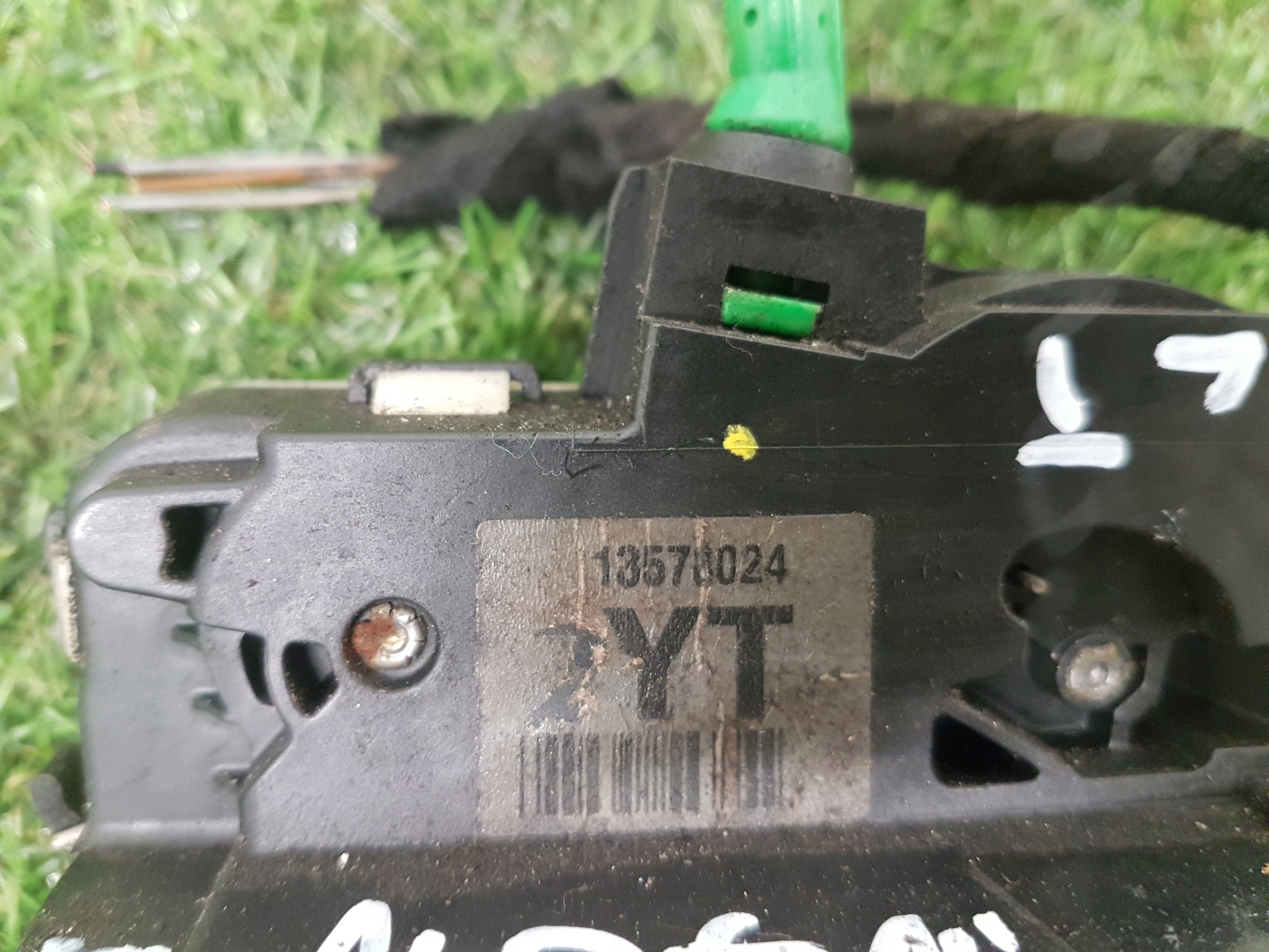 lock door left rear part rear OPEL INSIGNIA
