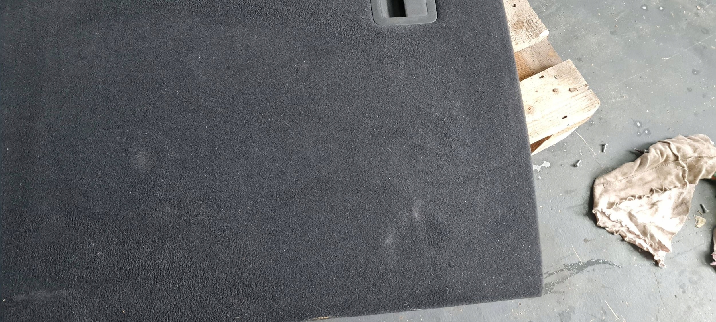 Q3 83A floor mats boot mat lower 83A861529B