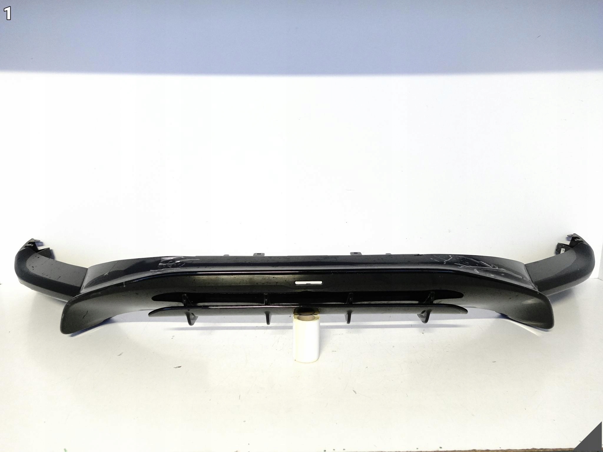 ASTON MARTIN DBX 20- Pare choc BUMPER SPOILER Diffuseur Arrière PY83-17E955-AB