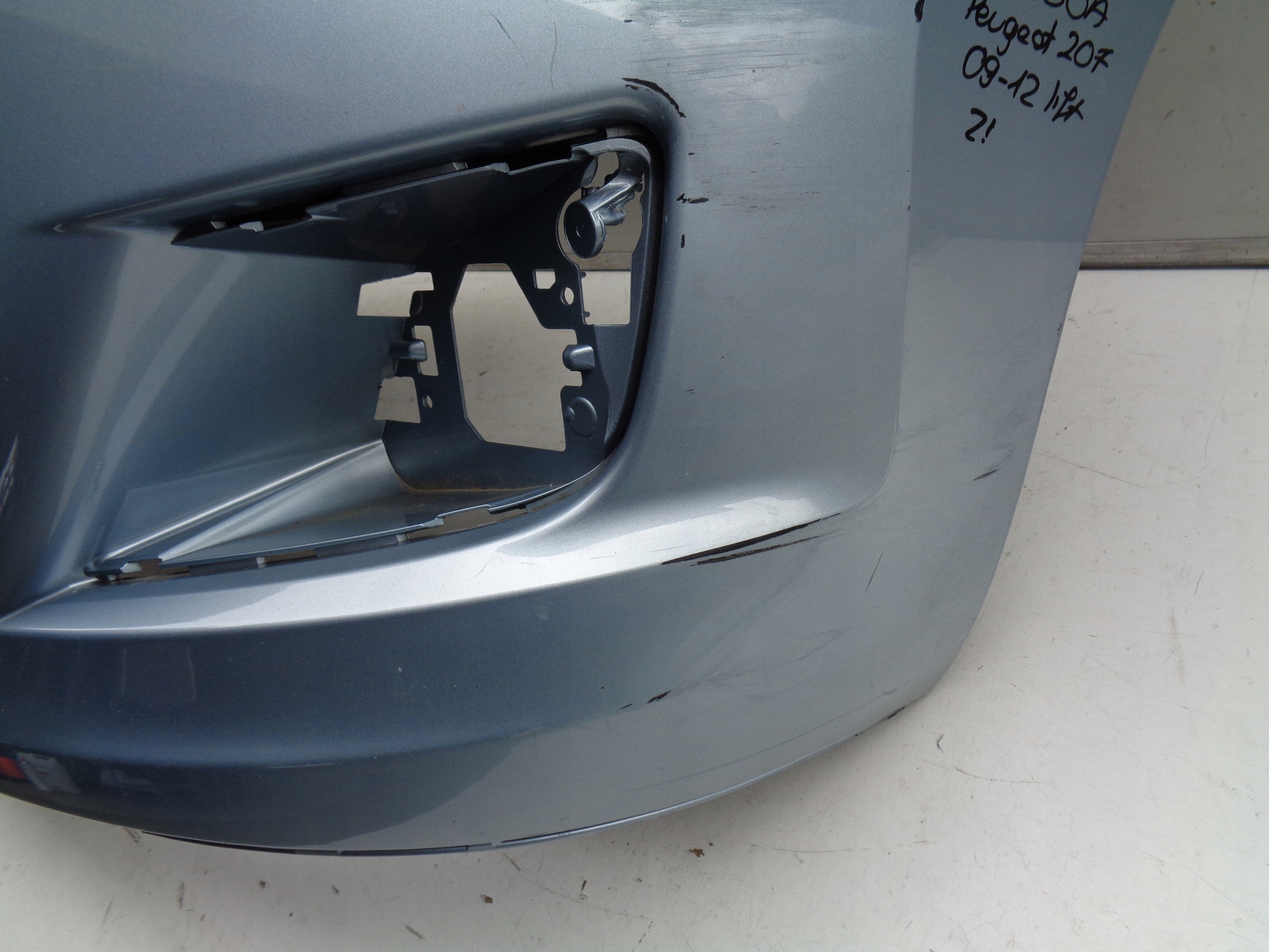 FRONTSTOSSSTANGE PEUGEOT 207 09-12 LIFT NR 35650