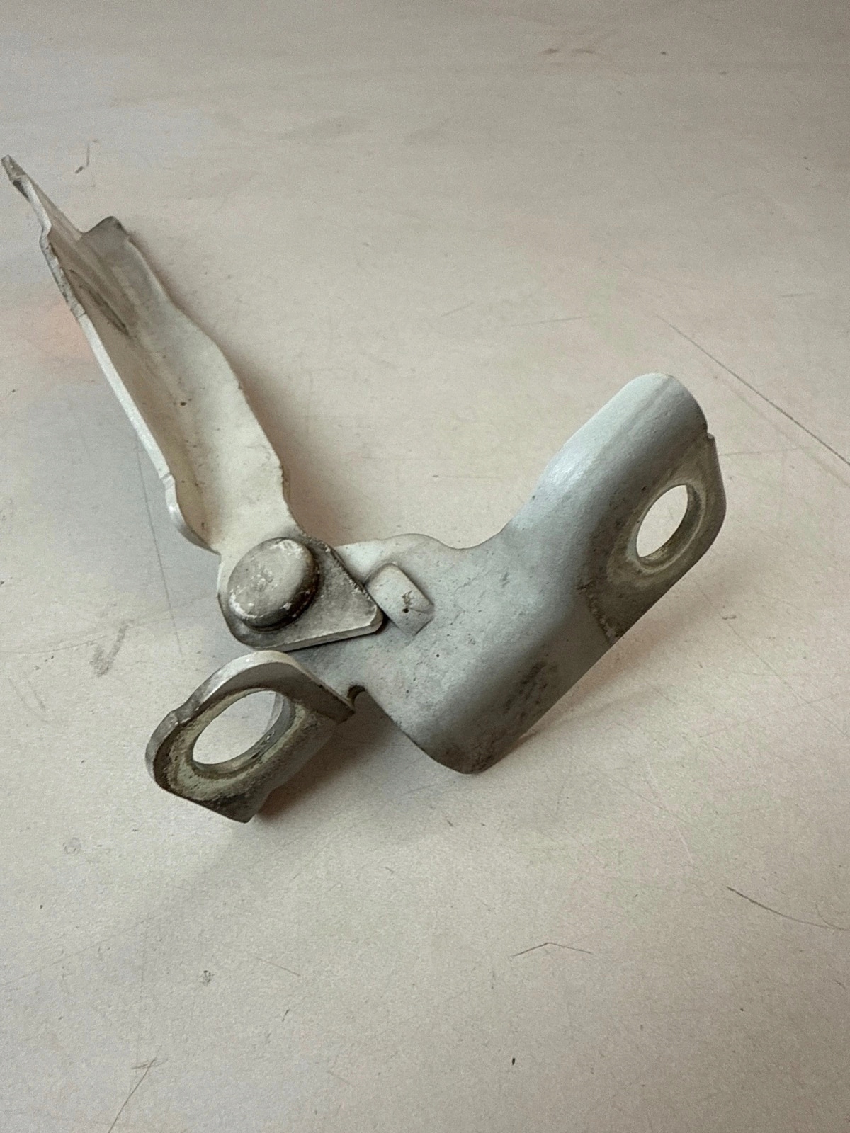 hinge bonnets front front left Citroen DS3