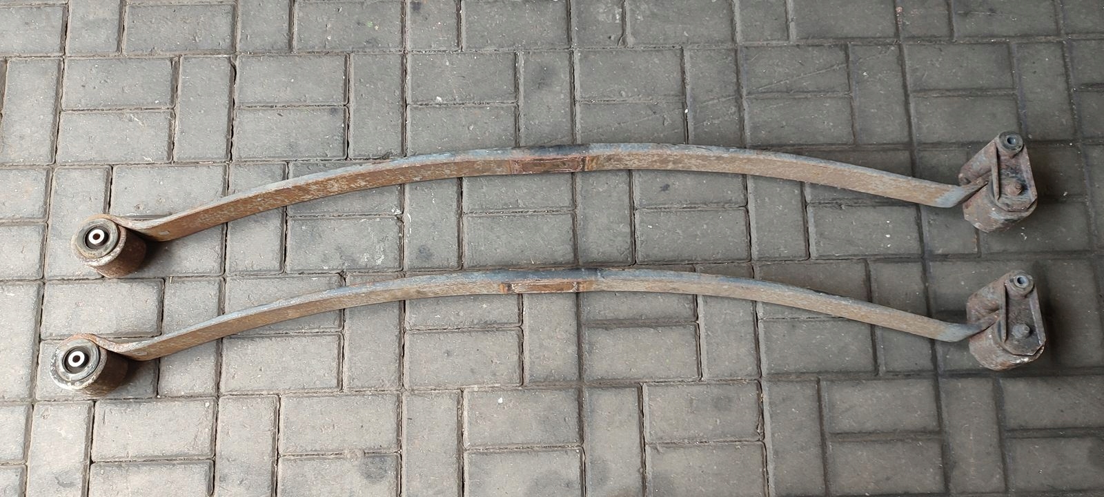 Resor far hátsó Mercedes Sprinter 906 2,2 CDI