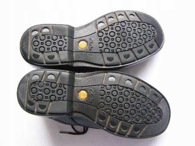 CLARKS nieprzemakalne buty z GORE-TEXEM ROZ.40 13064137274 - Allegro.pl