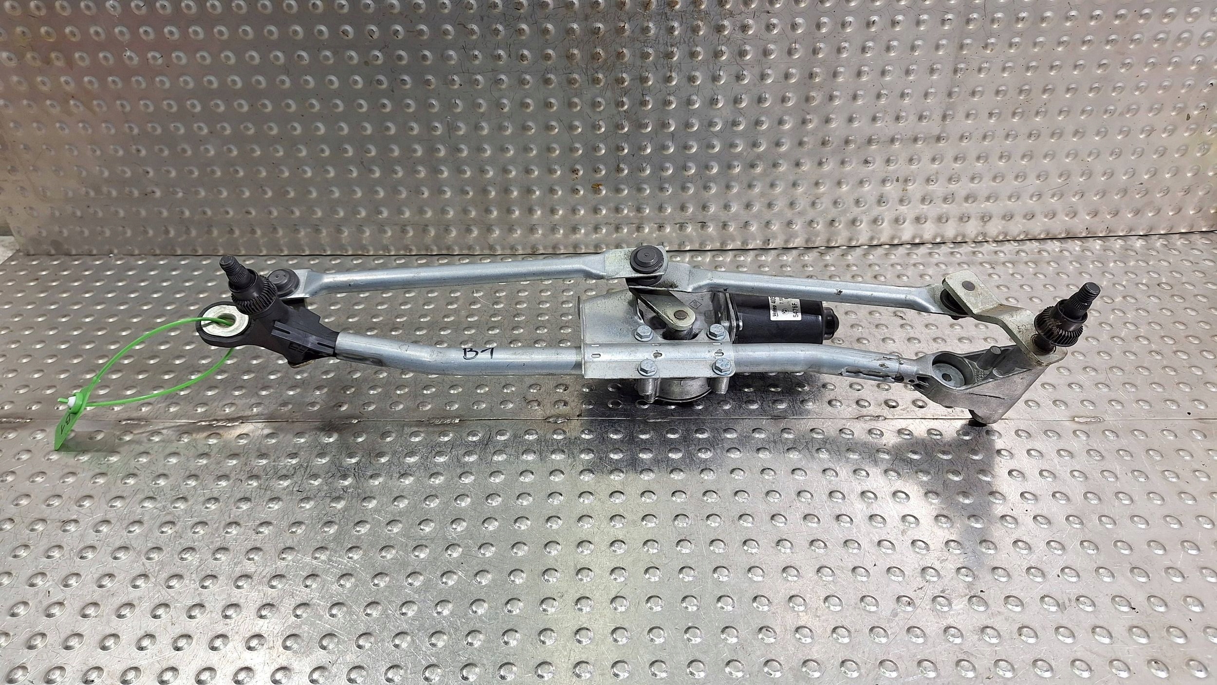 Gestänge Motor Wischer vorne 7193036 BMW 1 E81 LIFT E87 EUROPA