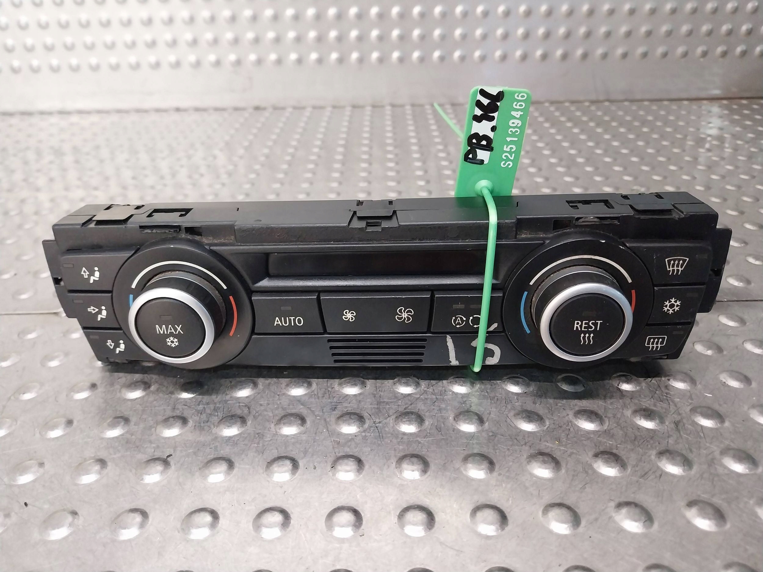 PANEL air conditioning devices of the air conditioning 9199260 BMW E81 E82 E87 E88 E90 E91 E92 E93