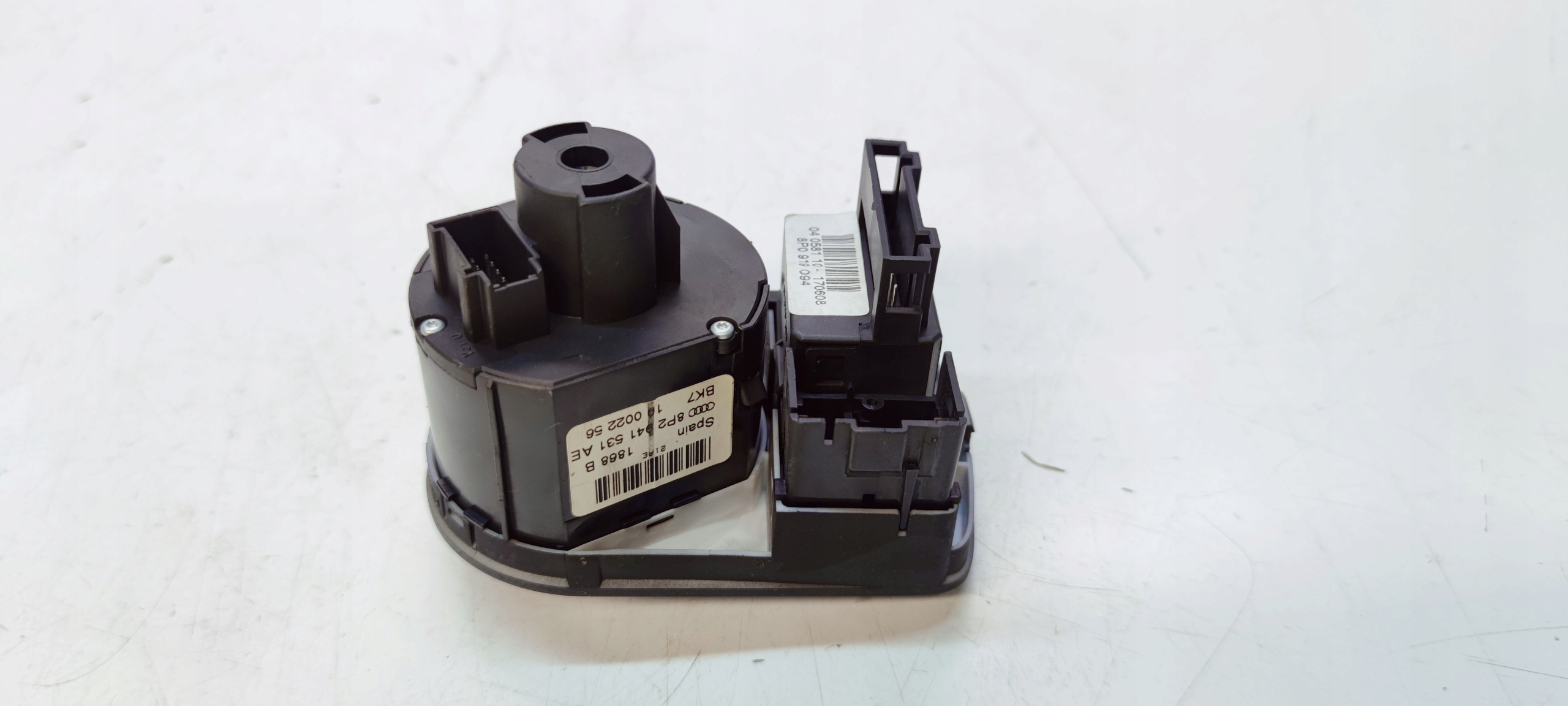 INTERRUTTORE LUCI DRL AUDI A3 8P LIFT 8P2941531AE UK