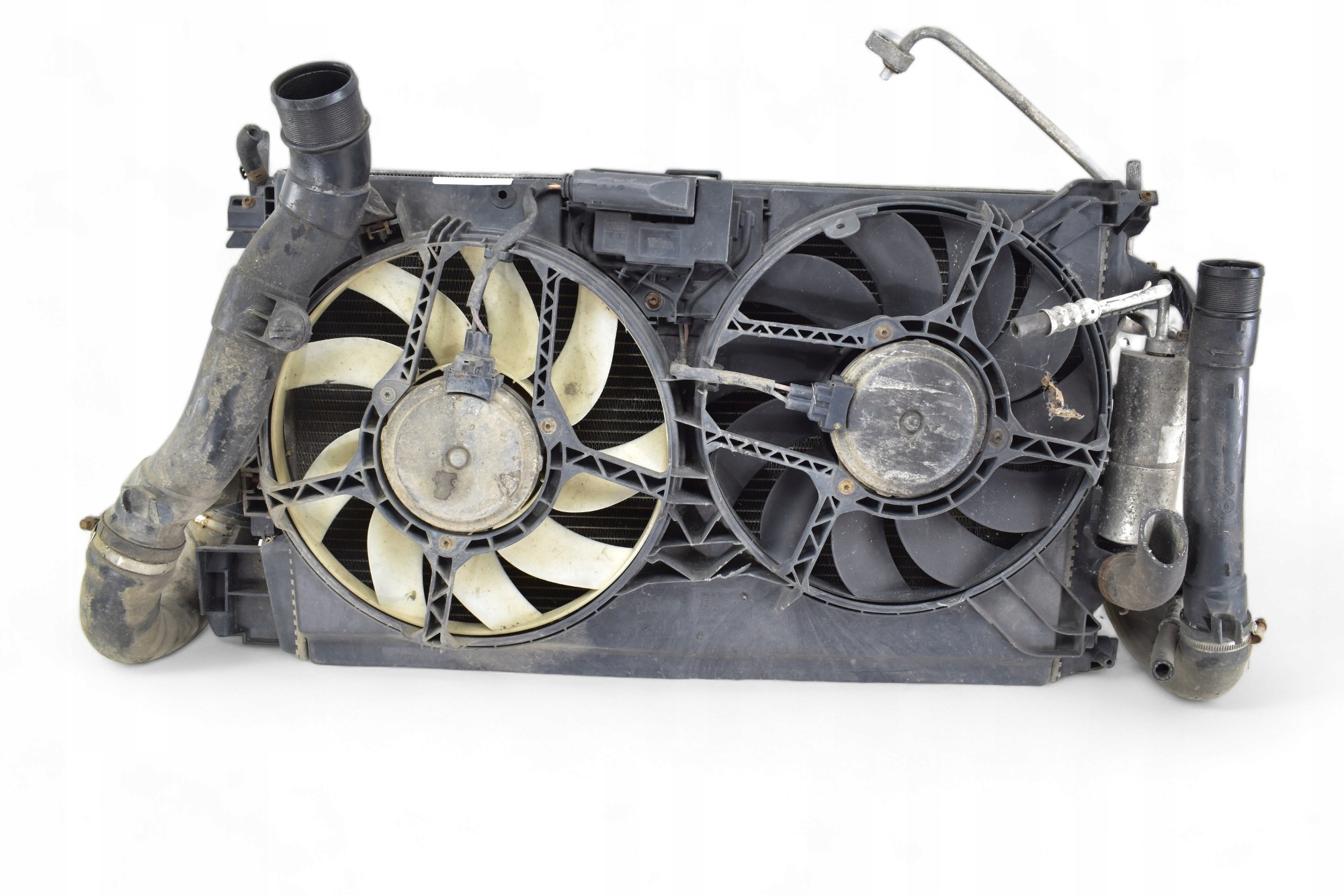 chladiče ventilátor SAAB 9-3 1.9 TID 13123752
