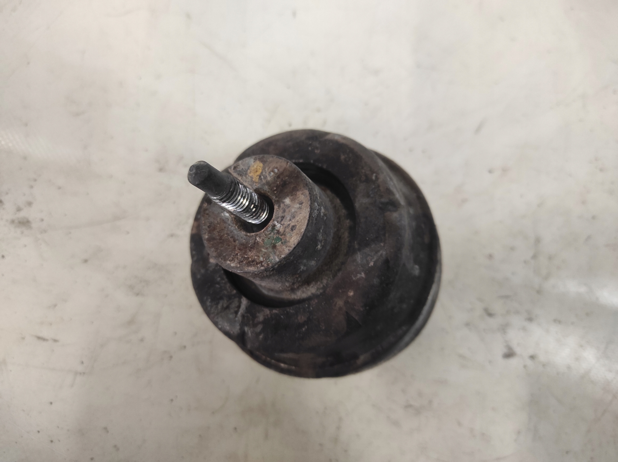 engine mount OPEL VECTRA B 1.8