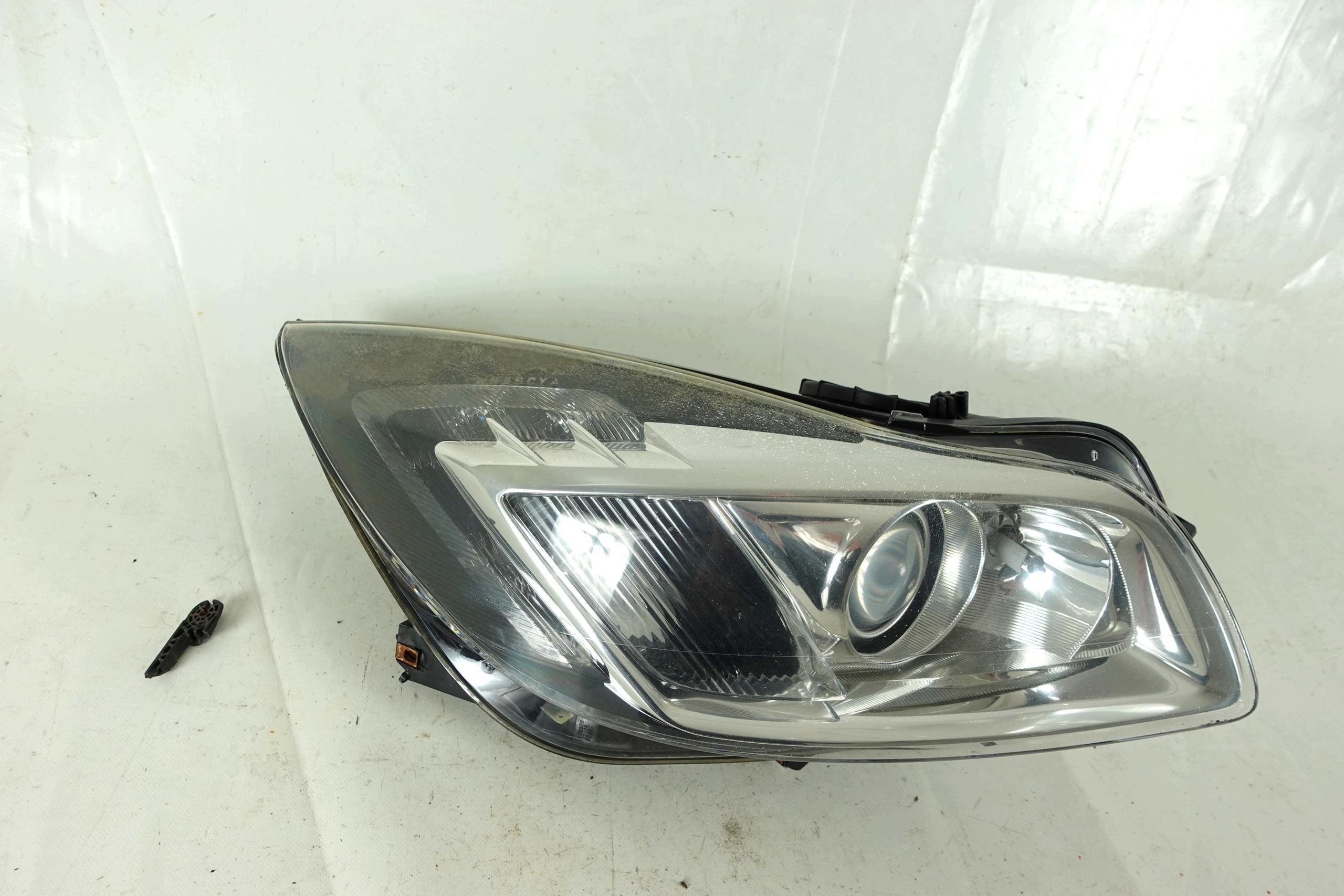 light right front right front OPEL INSIGNIA 1 and A 08-13 XENON ANGLIK UK