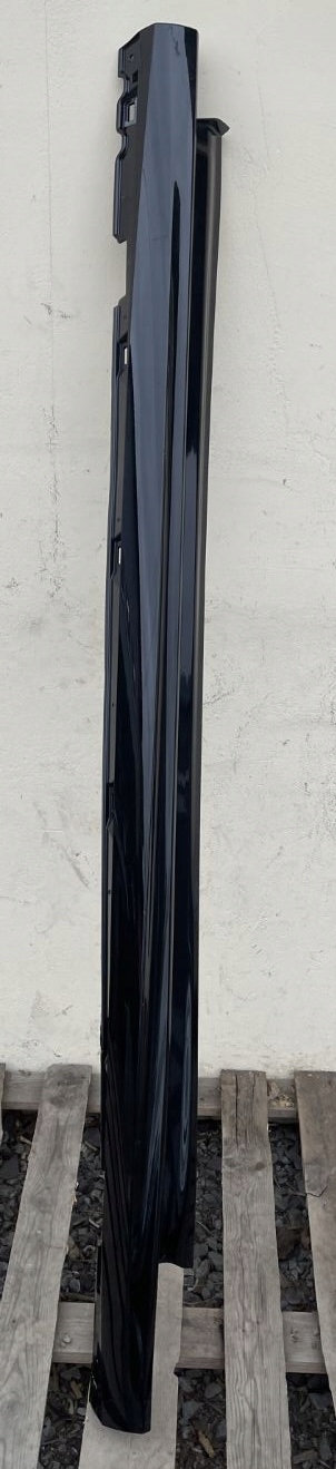 LPA345 FORD FOCUS MK4 2018- ST-LINE moulding threshold left JX7B-A10155-S