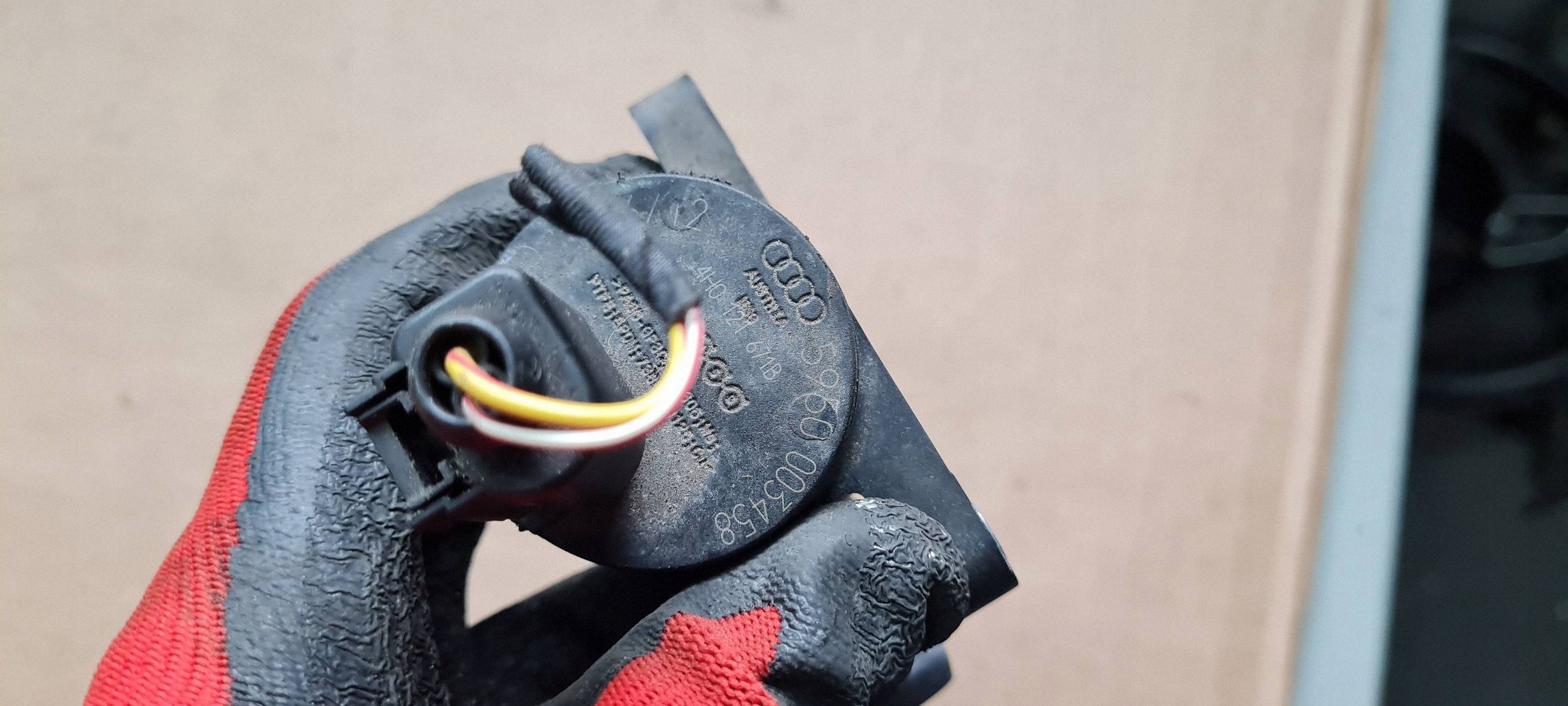 Q5 8R LIFT VALVOLA elettromagnetico 4H0121671B A4 B8 A5 A6 C7 4G