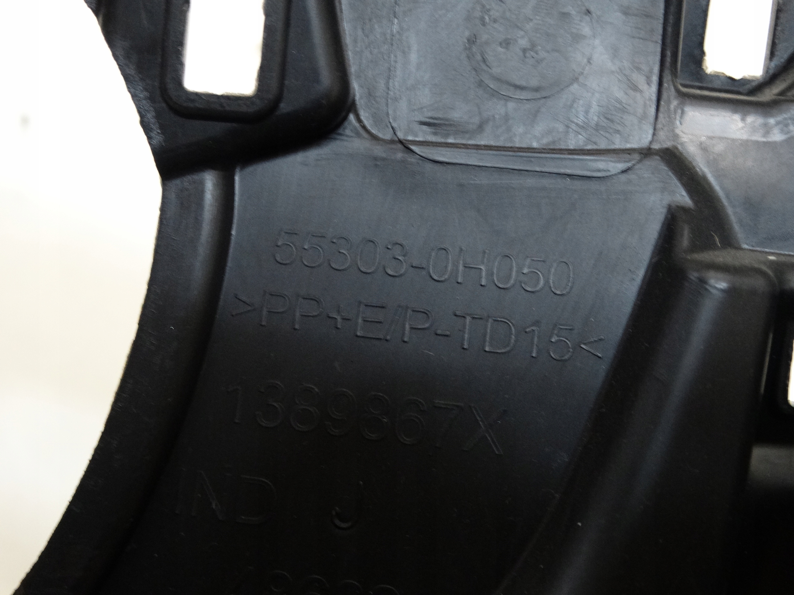 dashboard instrument panel cockpit lower TOYOTA AYGO LIFT 1.0VVT-and 72KM