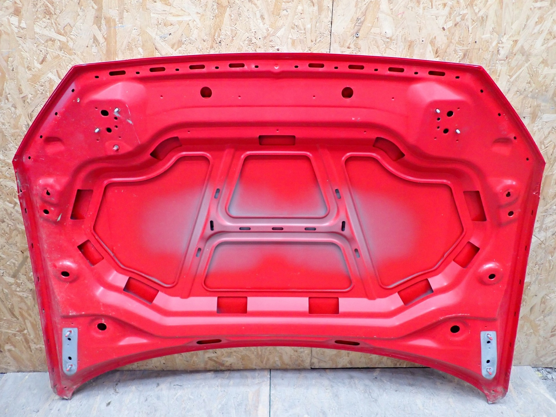 Capot AUDI Q2 81A GAB 2016- 81A823029