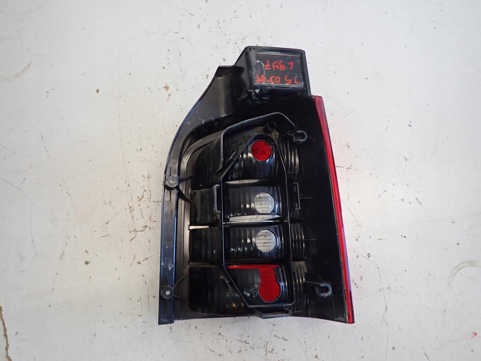 light rear part rear left VW T5 2003-2009 below flap