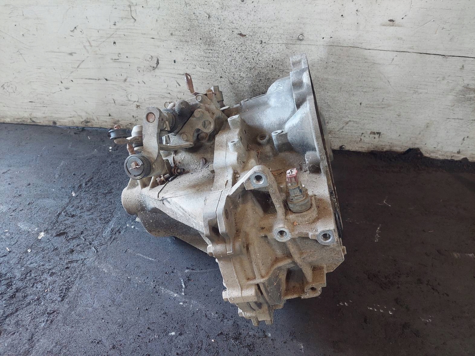 Getriebe MITSUBISHI LANCER VII 1.6 16V F5M4