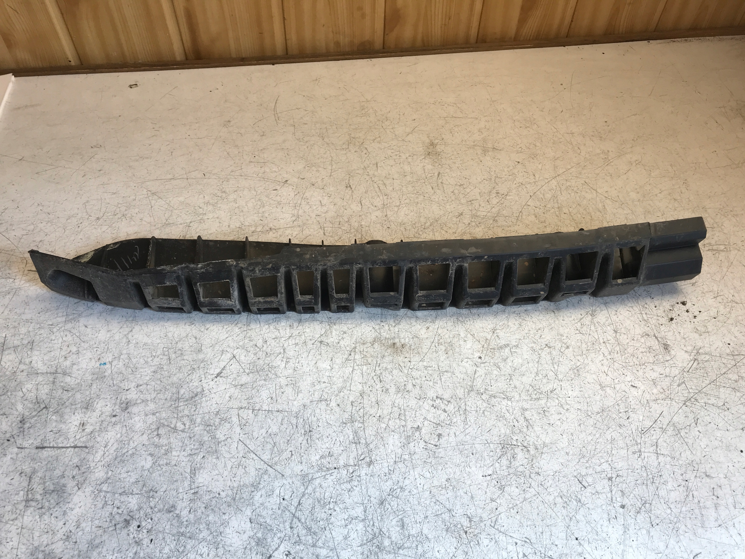 bumper bracket right rear part ROOMSTER 5J7807864