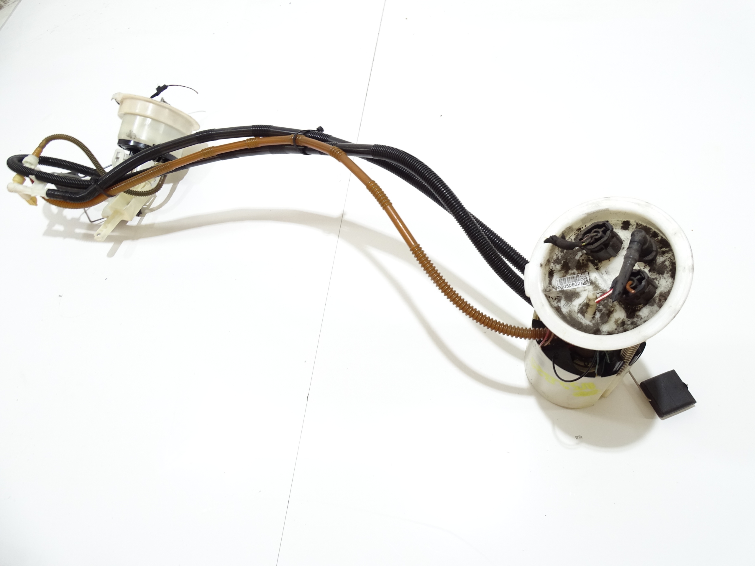 pumpa PLYWAK goriva BMW E90 E91 E87 N52B25 6765715 (4642765)