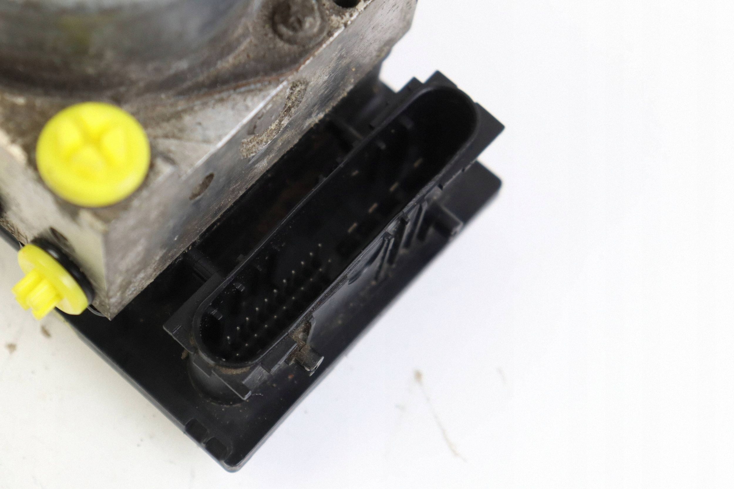 OPEL CORSA D pump ABS control unit ABS 13277812 0265800422