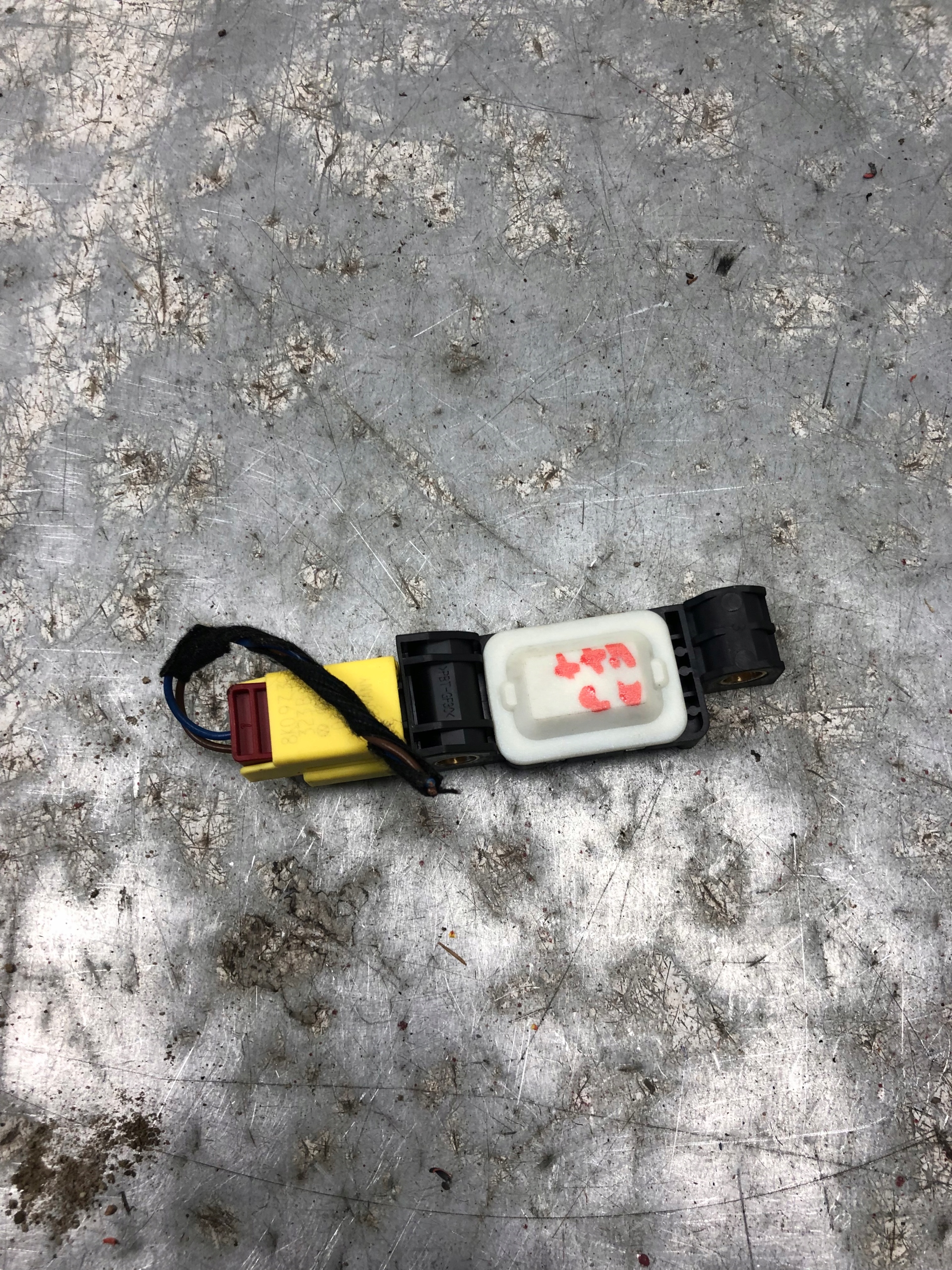 Crashsensor Drucksensor AUDI A3 8P LIFT 4B0959643D