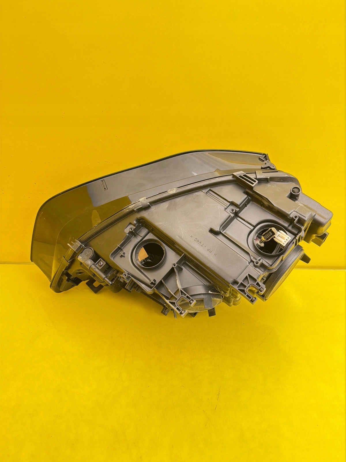 light left Audi A4 B8 8K0 Lift 2012-2016 Bi-Xenon 8K0941043C